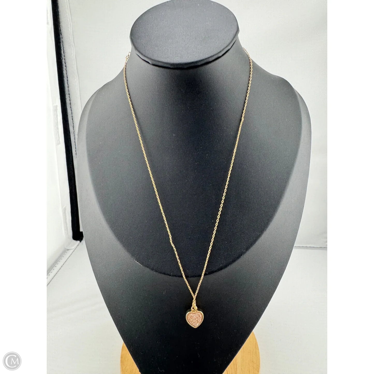 Necklace Pendant By Clothes Mentor
