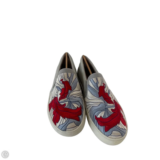 Shoes Sneakers By Naturalizer In Grey & Red, Size: 6