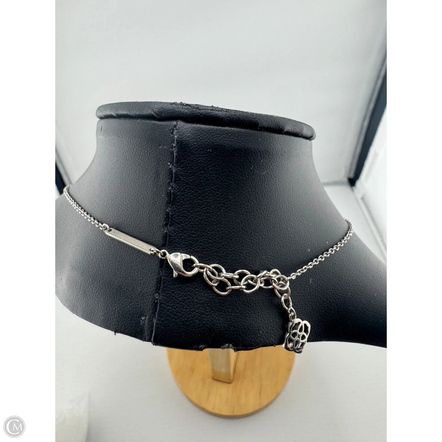 Necklace Designer By Kendra Scott