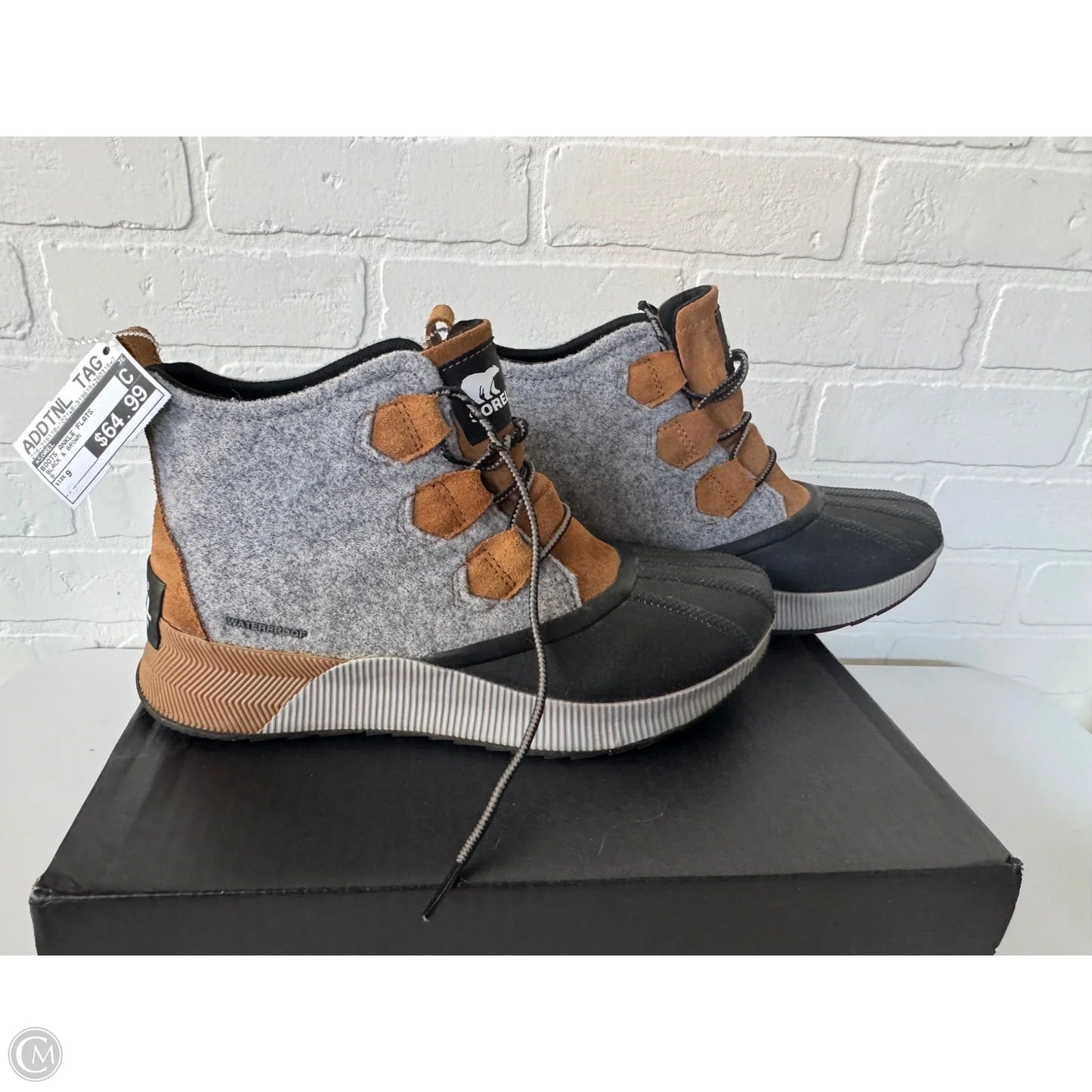 Boots Ankle Flats By Sorel In Black & Brown, Size: 9