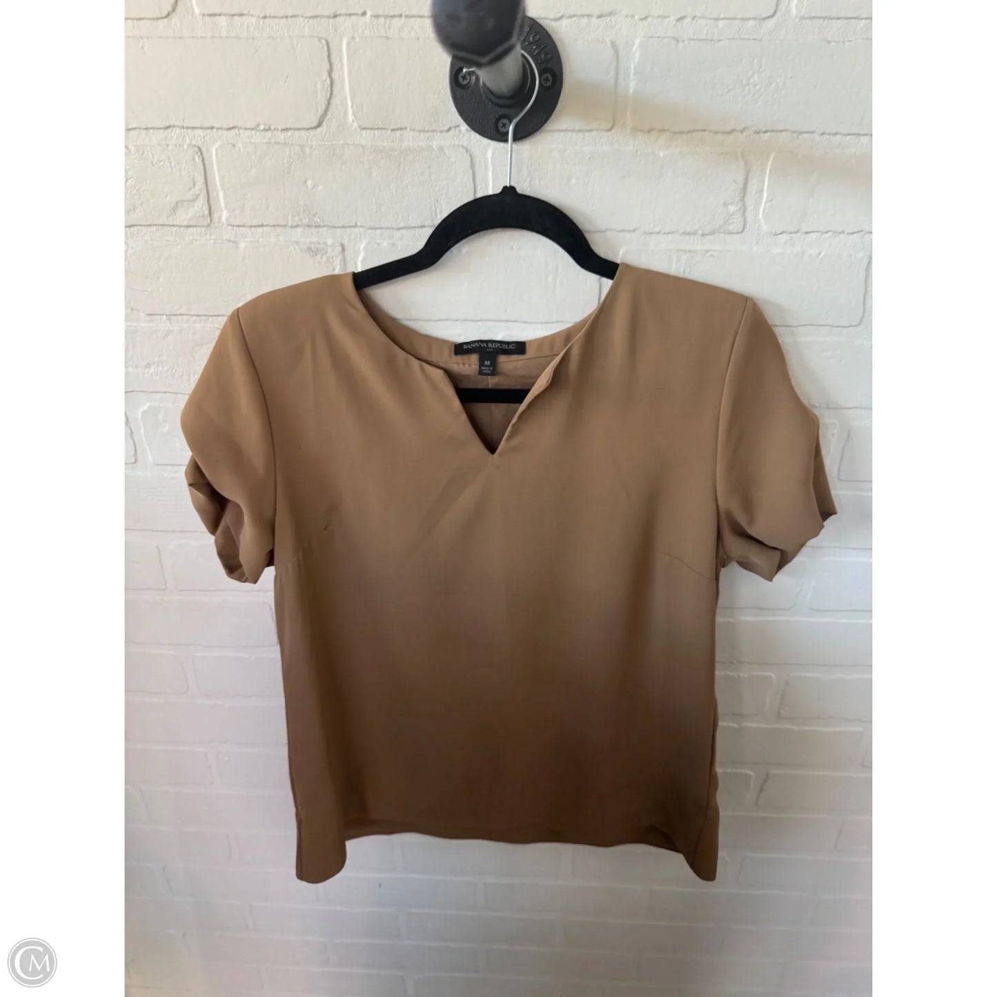 Top Short Sleeve By Banana Republic In Brown, Size: M