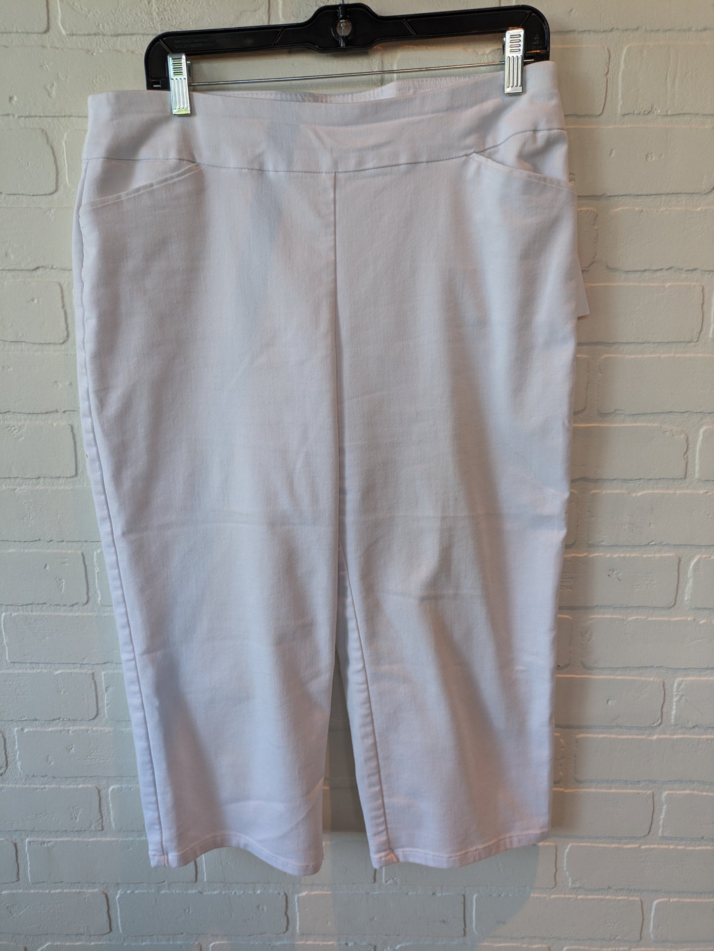 Capris By Croft And Barrow In White, Size: 12