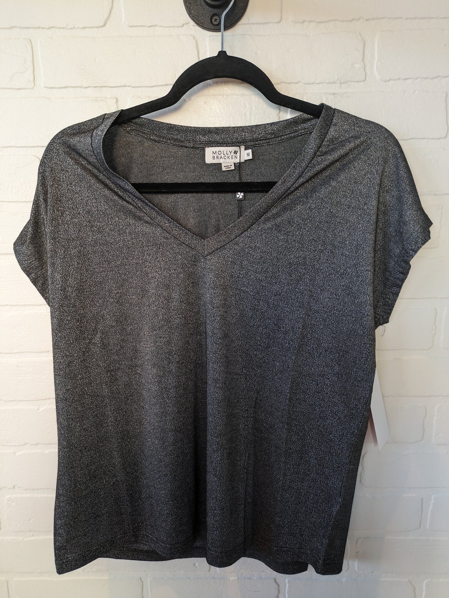 Top Short Sleeve Basic By Molly Bracken  Size: M