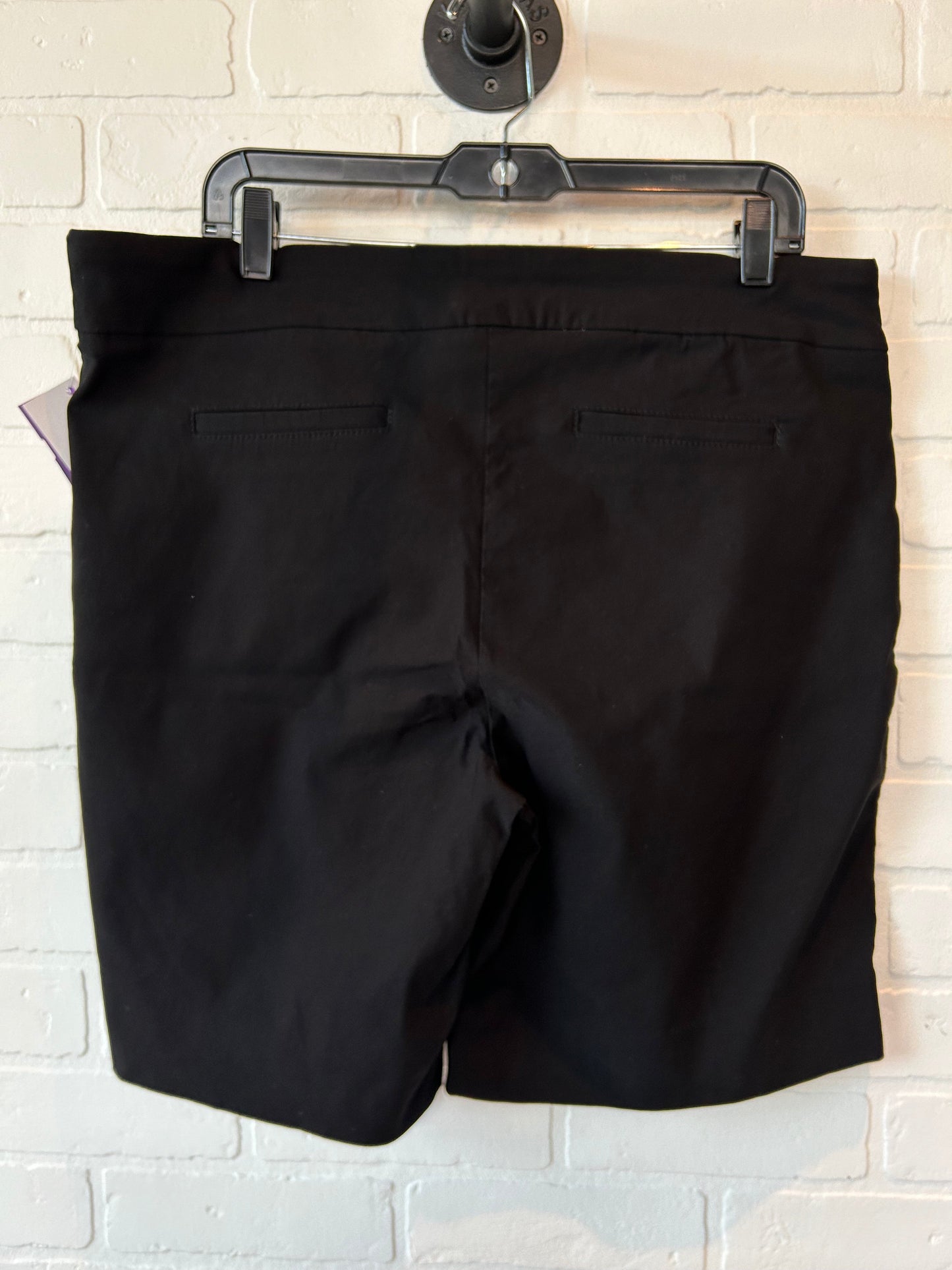 Black Shorts Hilary Radley, Size 16