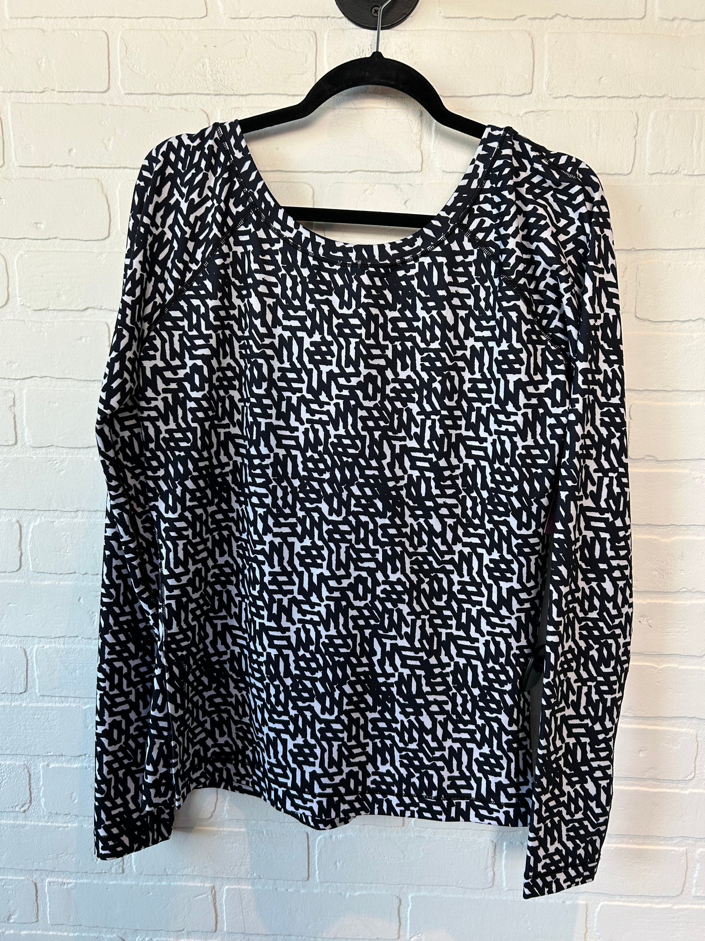 Black & White Athletic Top Long Sleeve Crewneck Lululemon, Size M