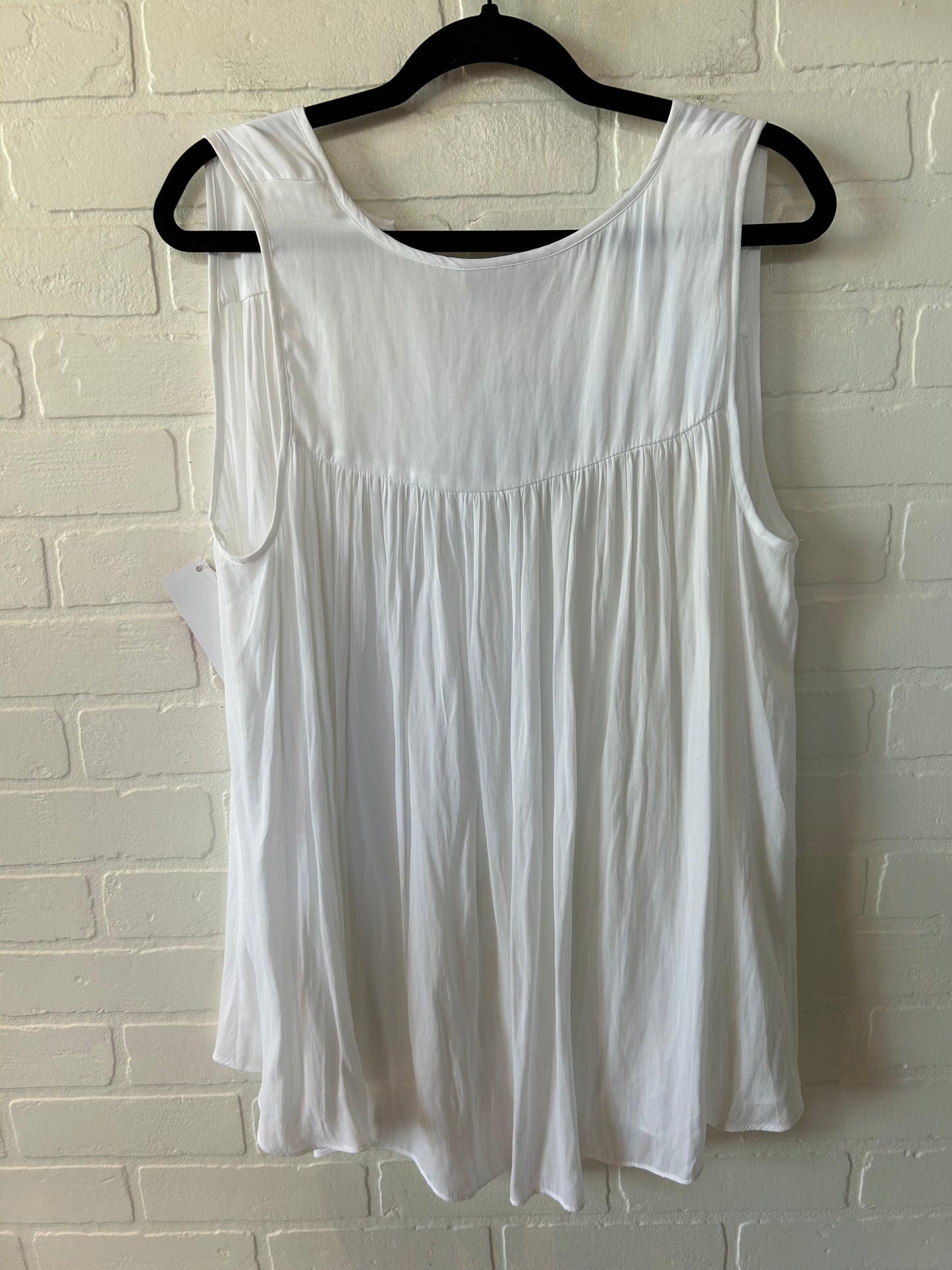 White Top Sleeveless Lane Bryant, Size 1x