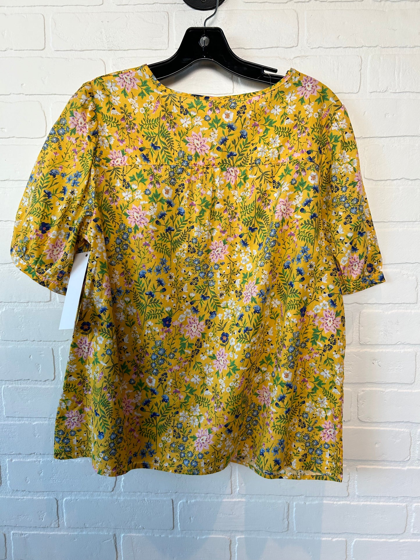 Yellow Top Short Sleeve Old Navy, Size L