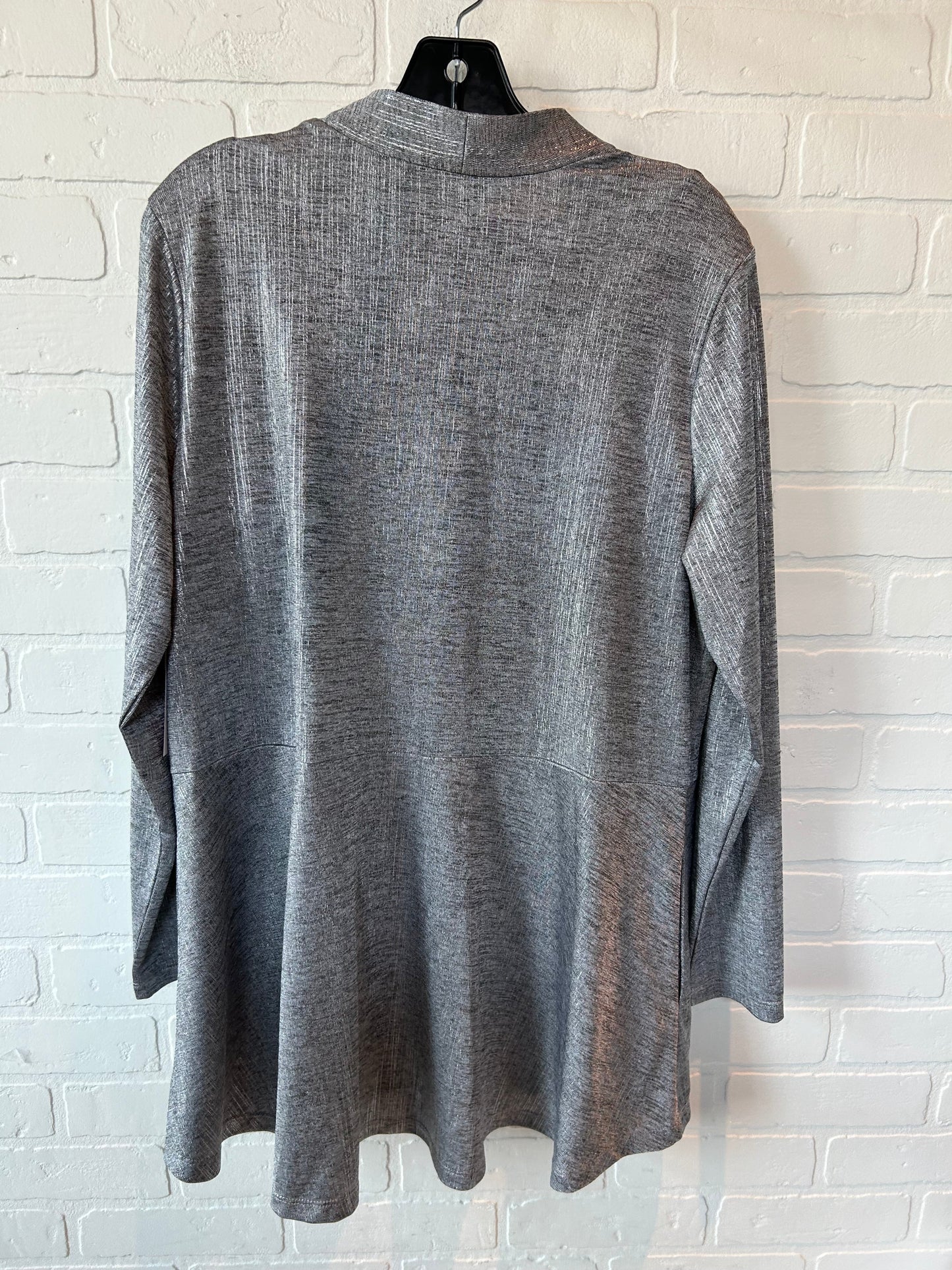 Silver Top 2pc Long Sleeve Susan Graver, Size L