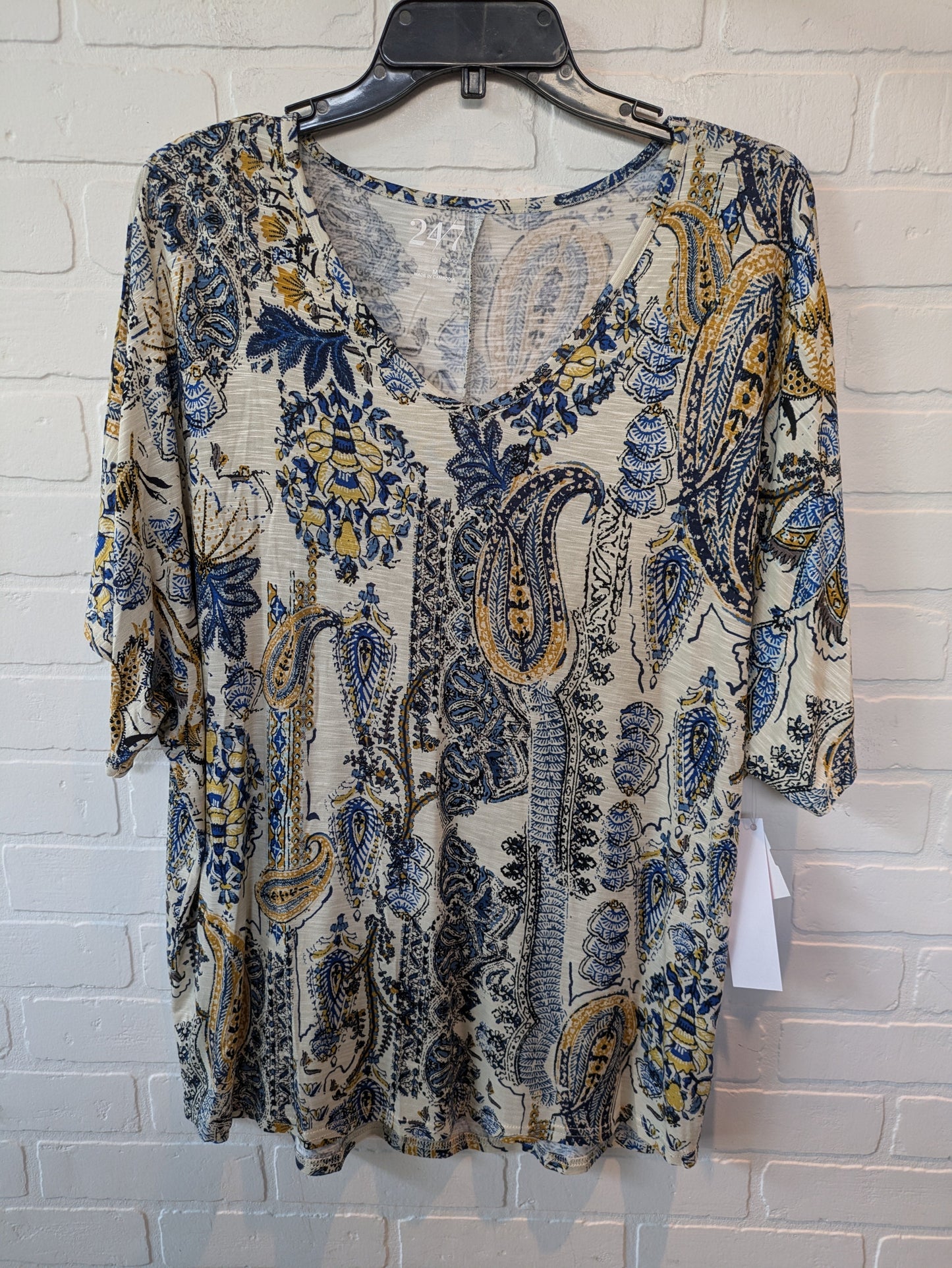 Blue & Cream Top Short Sleeve Maurices, Size M