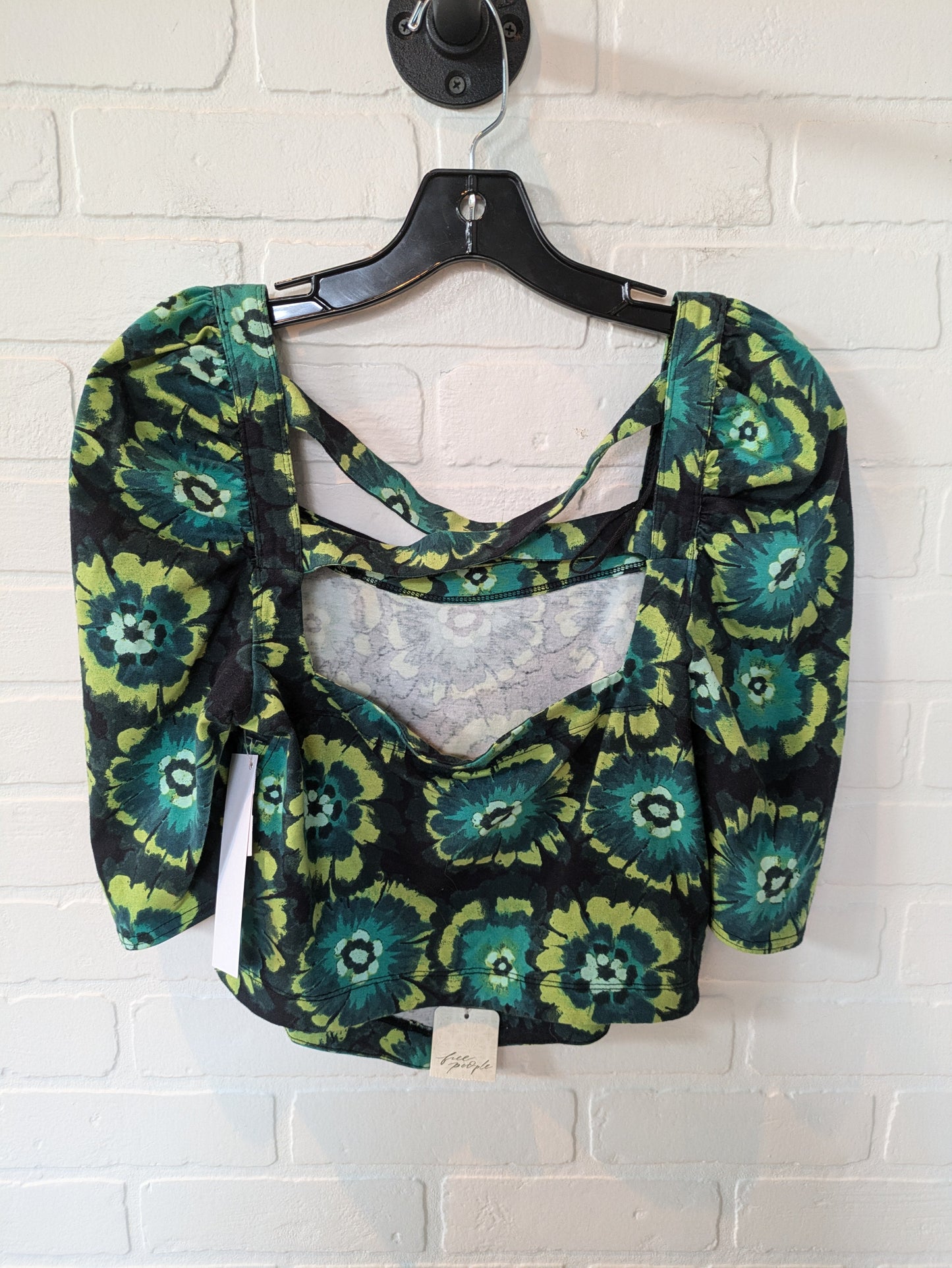 Top 3/4 Sleeve By Free People In Green, Size: M