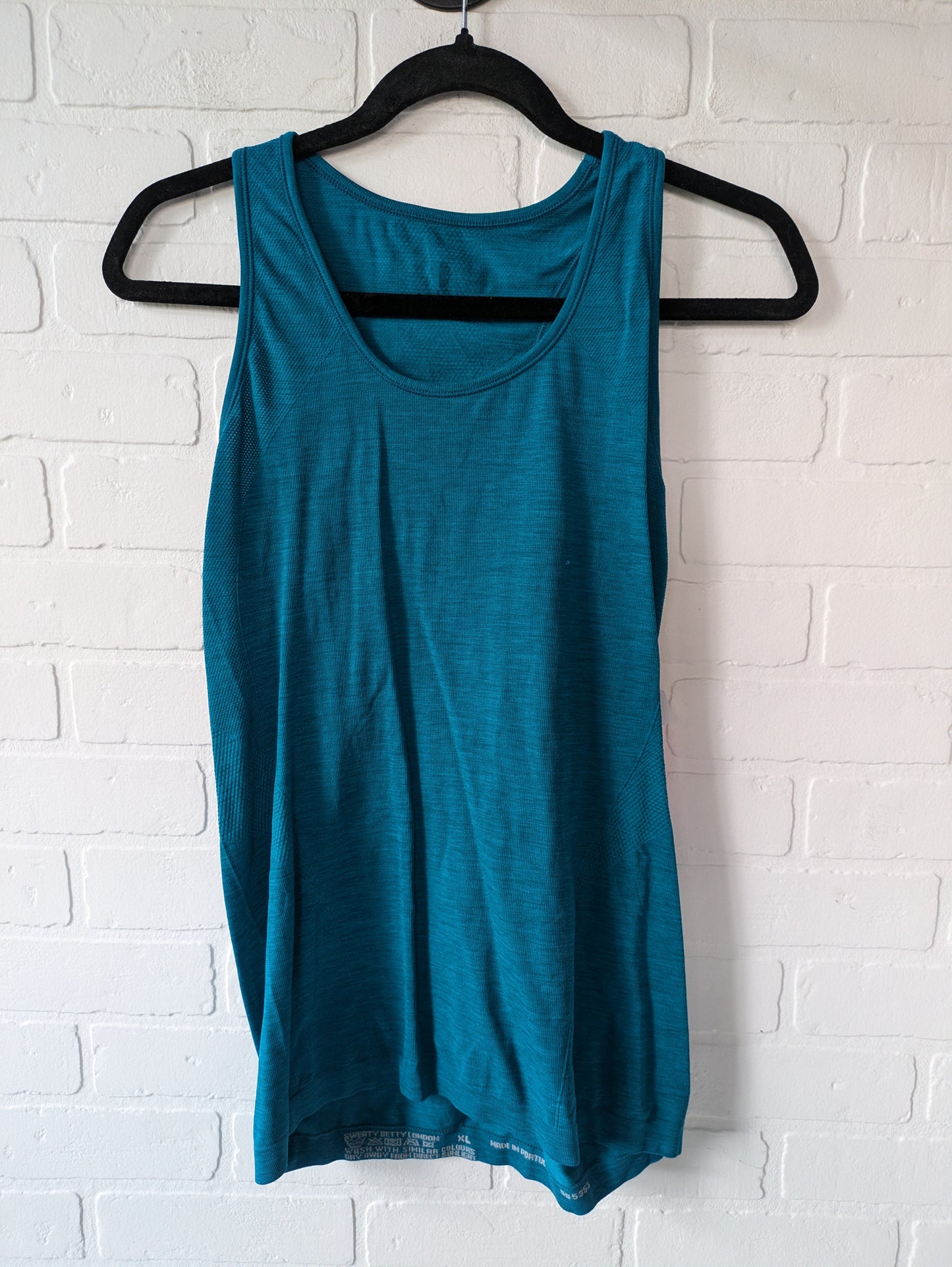 Athletic Tank Top By Sweaty Betty In Blue, Size: Xl