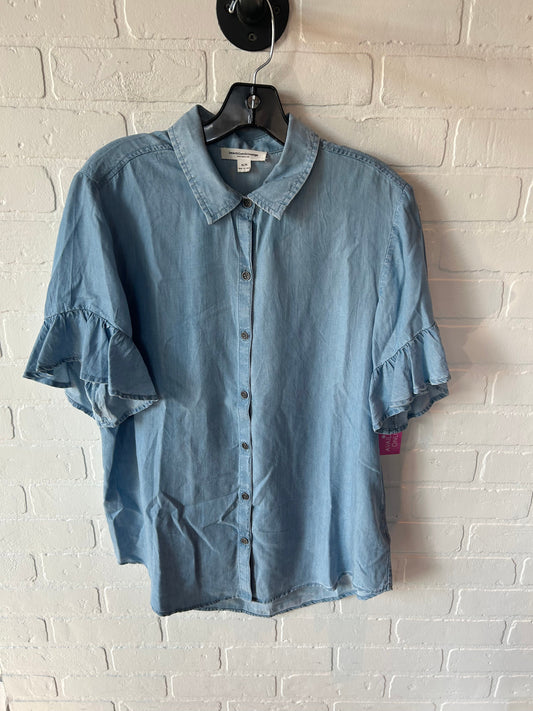 Top Short Sleeve By Beachlunchlounge In Blue Denim, Size: M