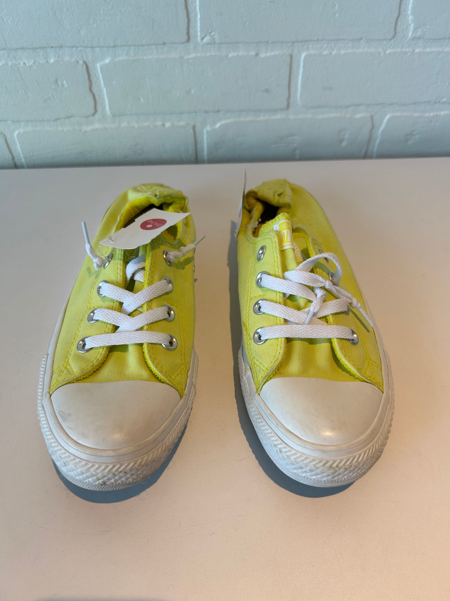 Shoes Sneakers By Converse In Yellow, Size: 10