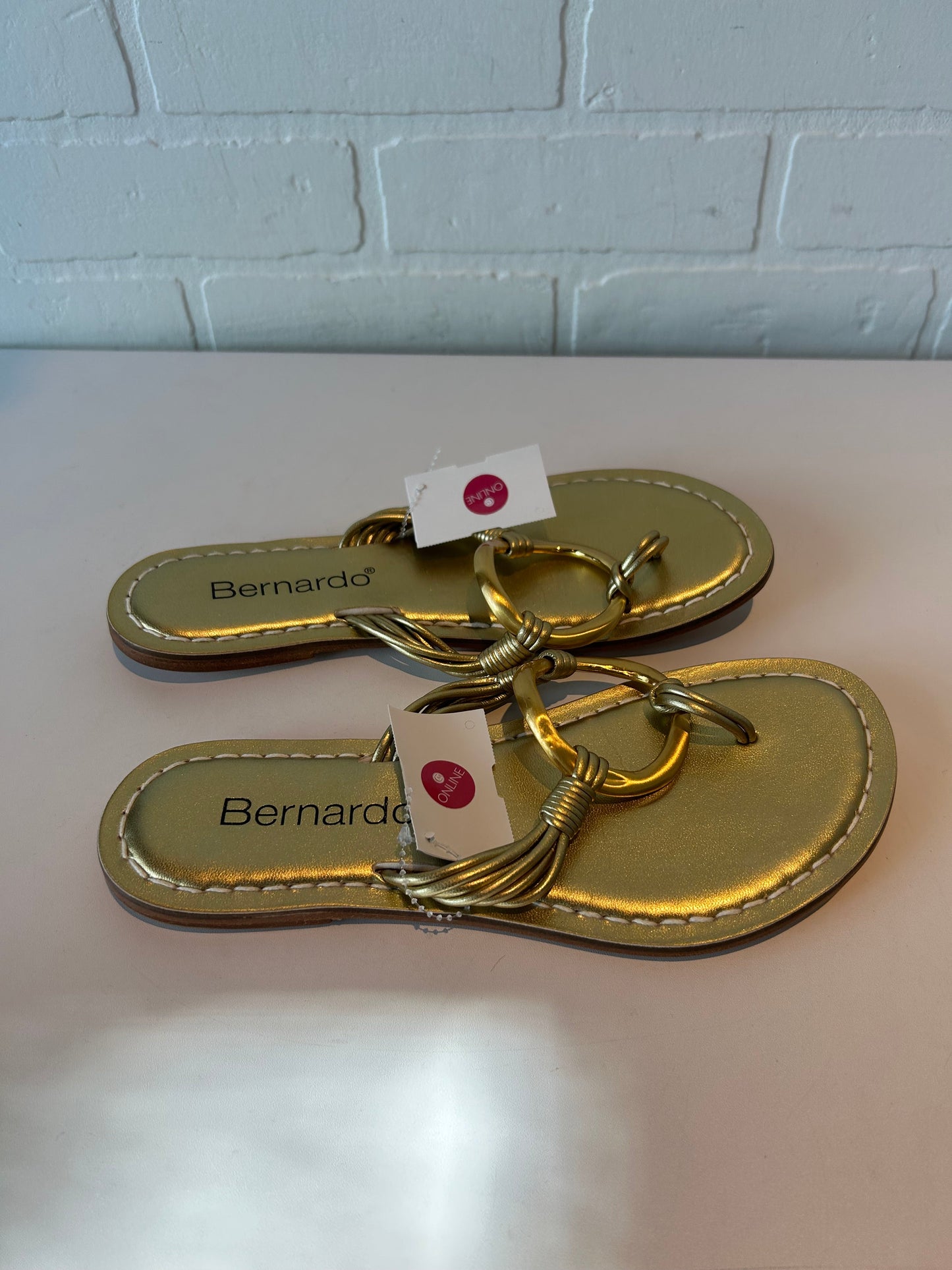 Sandals Flip Flops By Bernardo In Gold, Size: 8