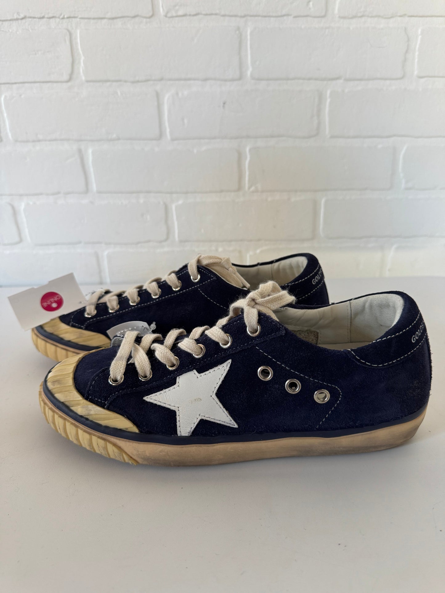 Shoes Luxury Designer By Golden Goose In Blue, Size: 7.5