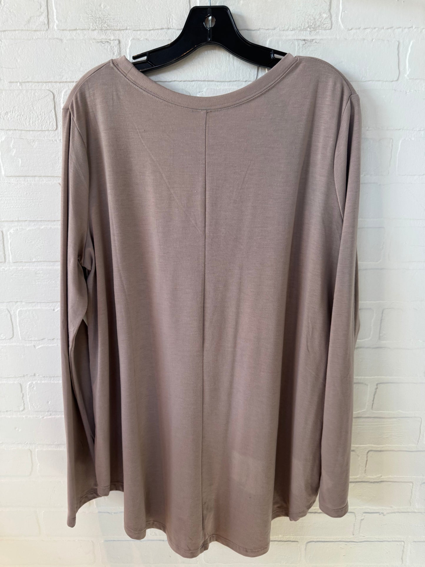 Top Long Sleeve By Zenana Outfitters In Tan, Size: 2x