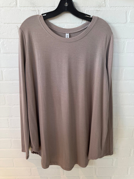 Top Long Sleeve By Zenana Outfitters In Tan, Size: 2x