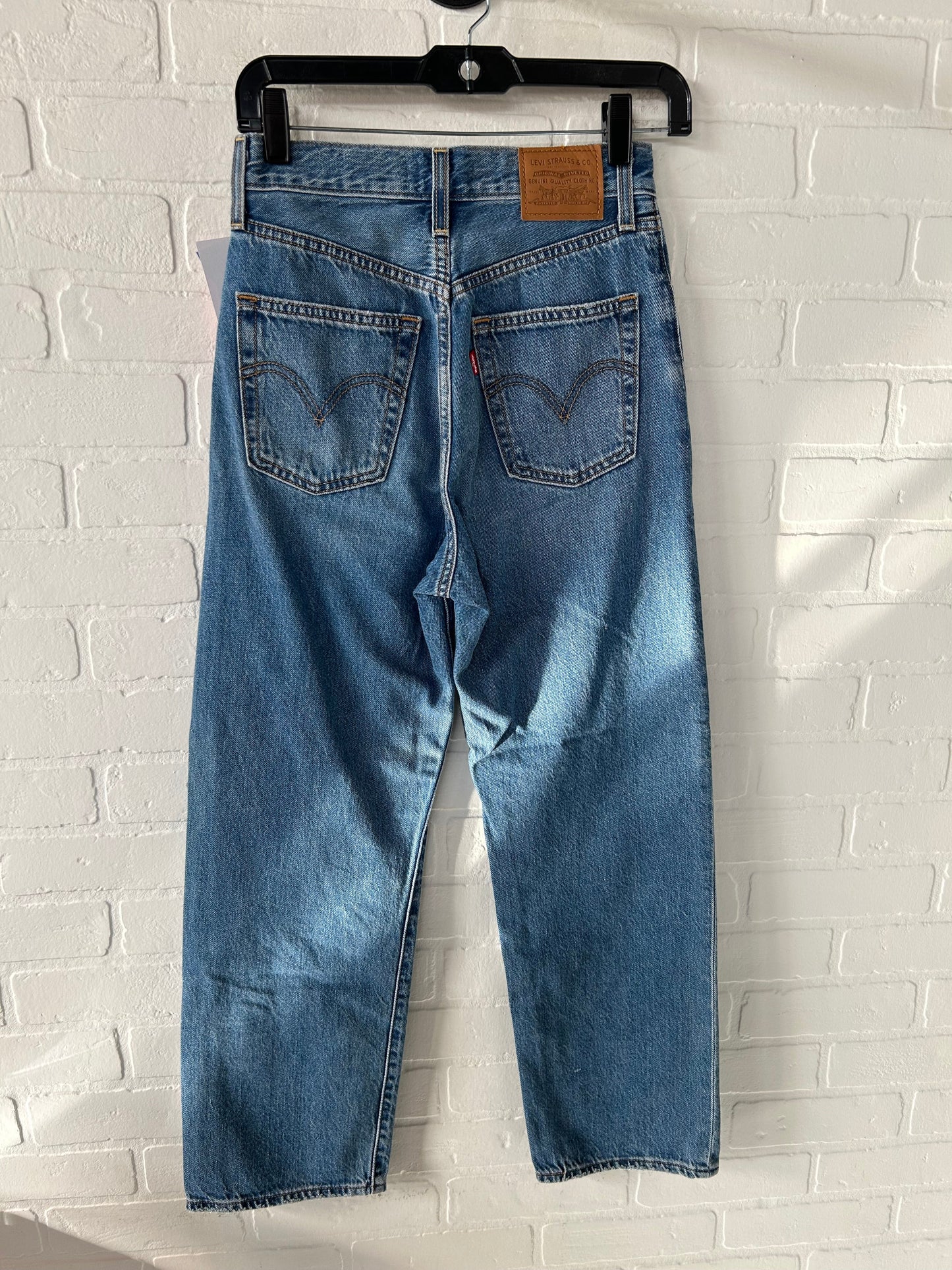 Jeans Straight By Levis In Blue Denim, Size: 2