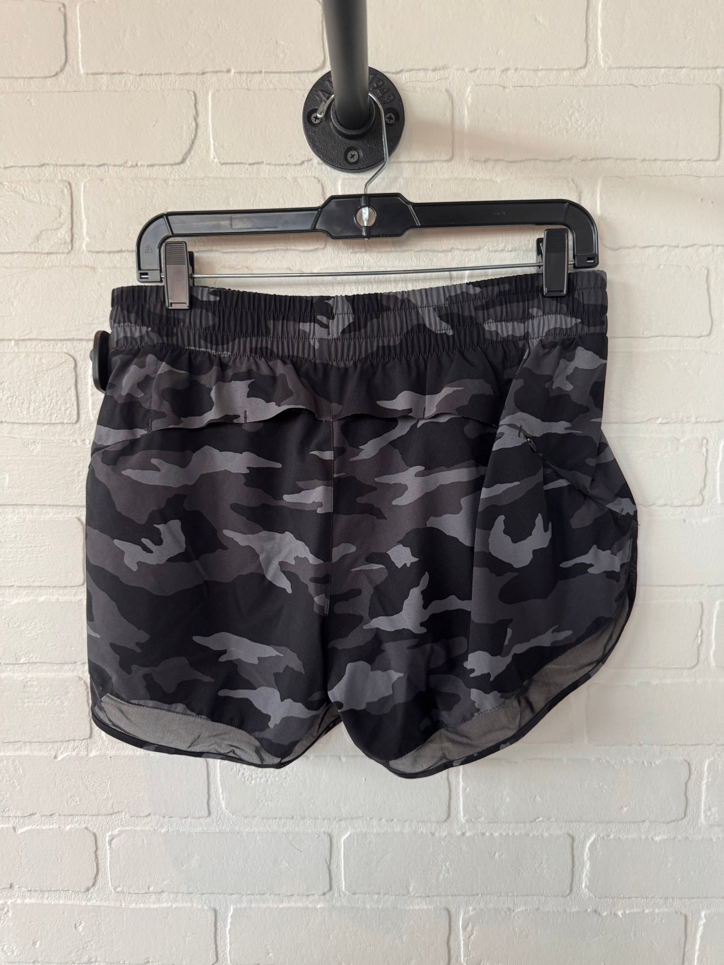 Athletic Shorts By Athleta In Black & Green, Size: 8