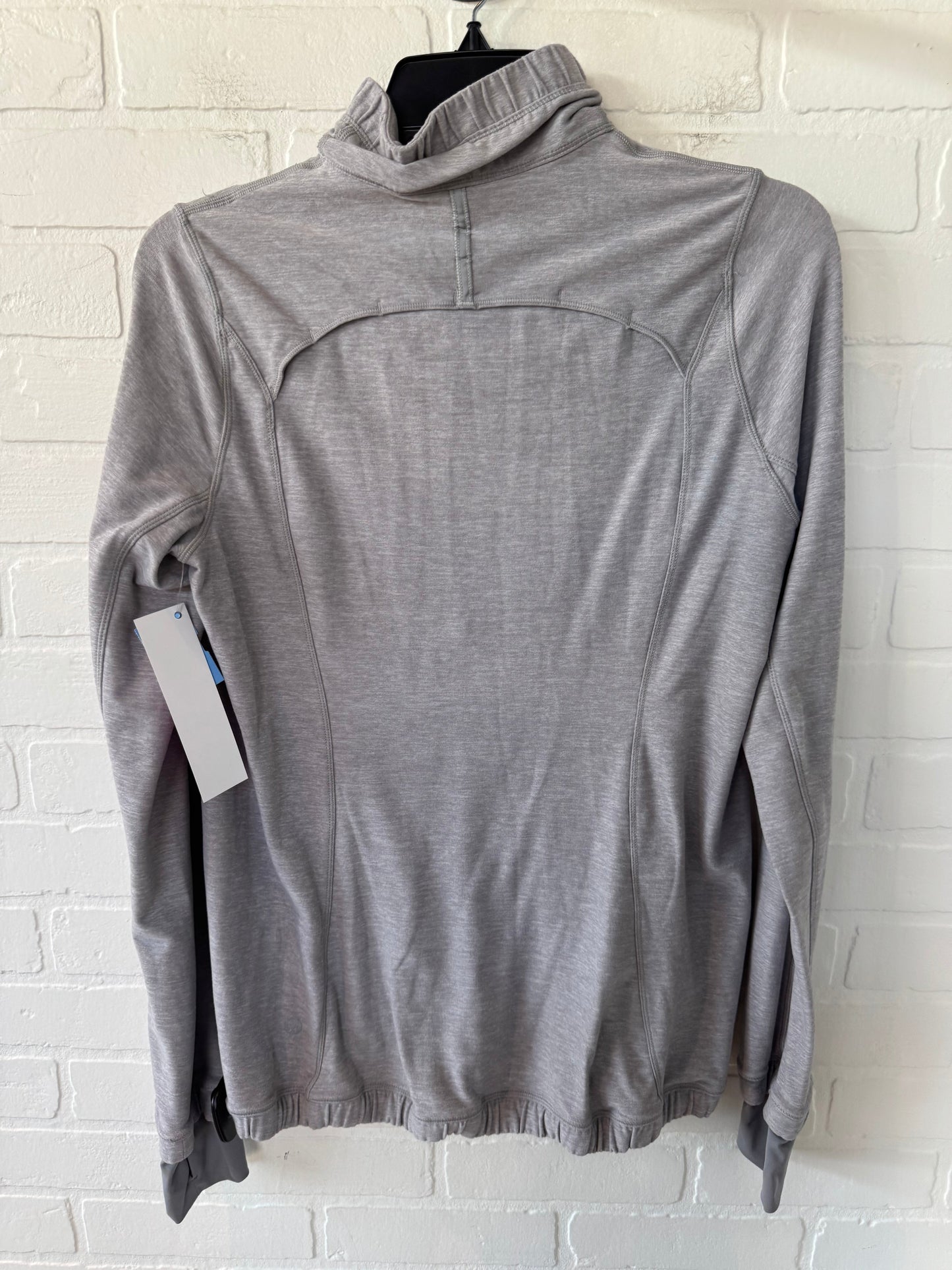 Athletic Top Long Sleeve Collar By Lululemon In Grey, Size: M