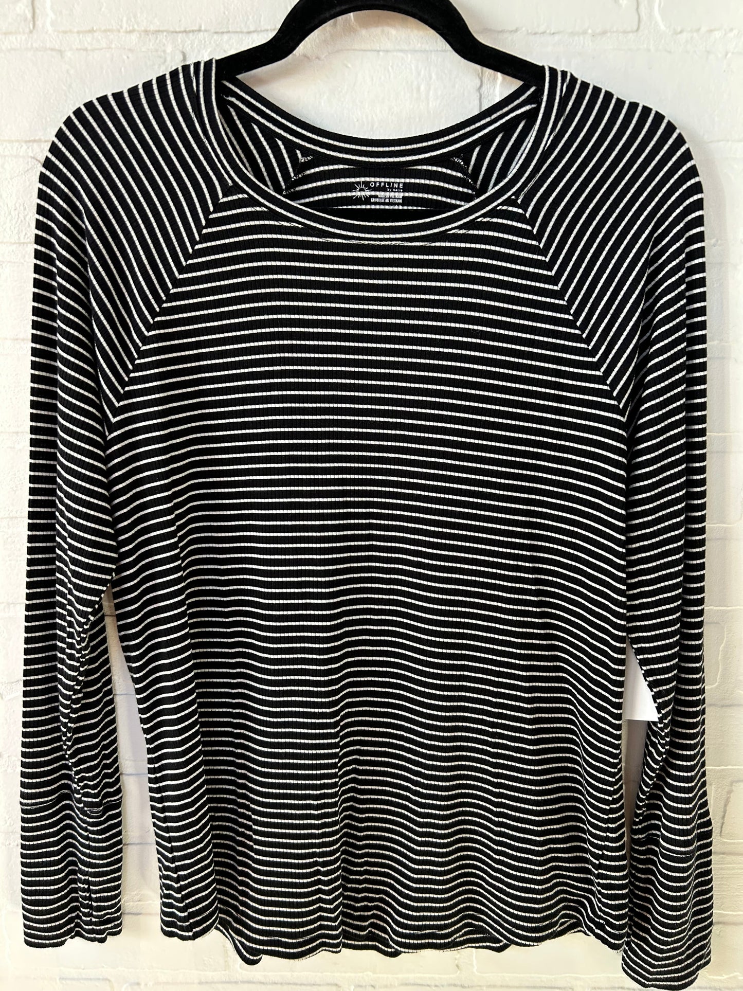 Top Long Sleeve Basic By Aerie In Black & White, Size: L