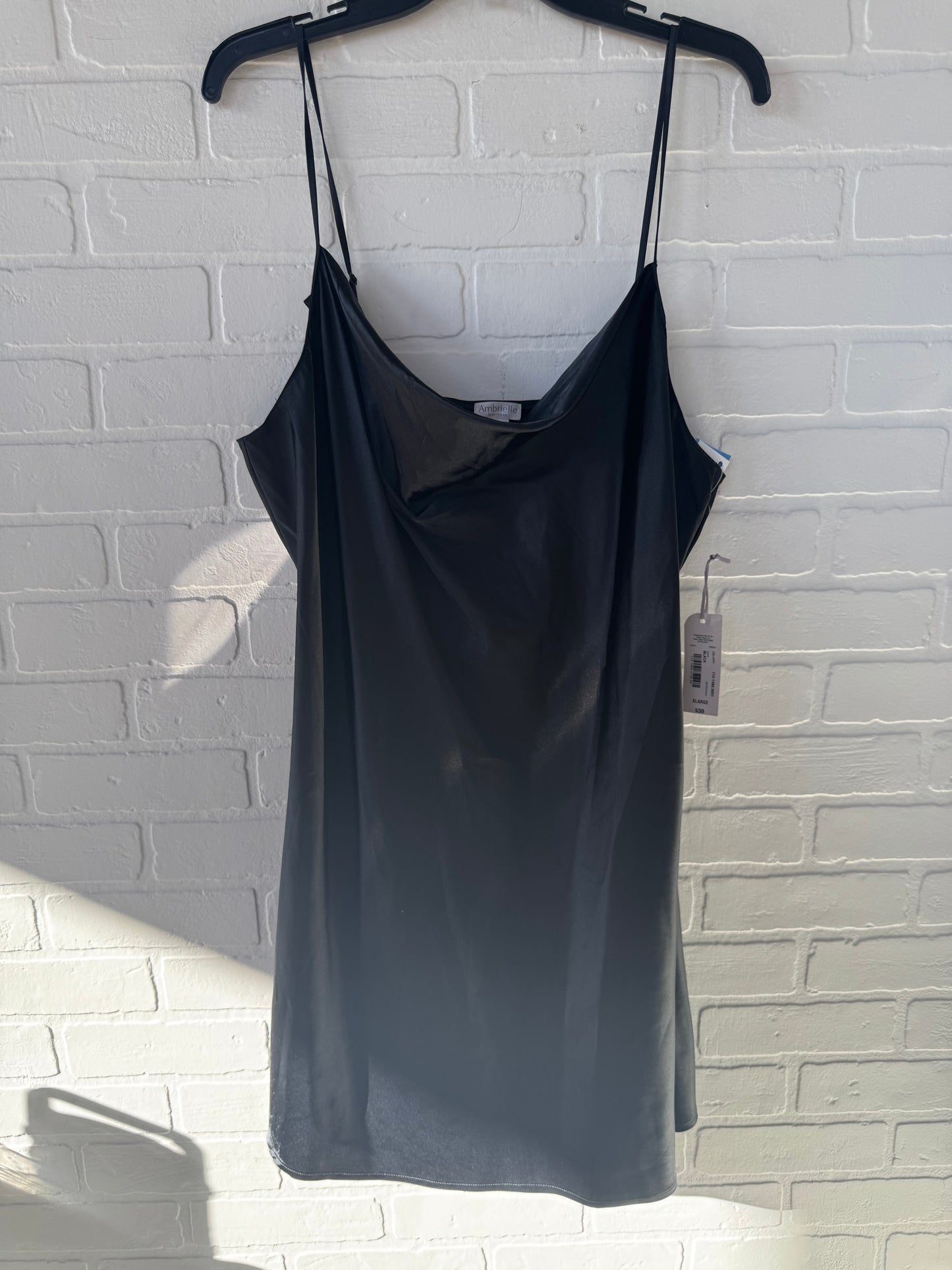 Nightgown By ambrielle In Black, Size: Xl