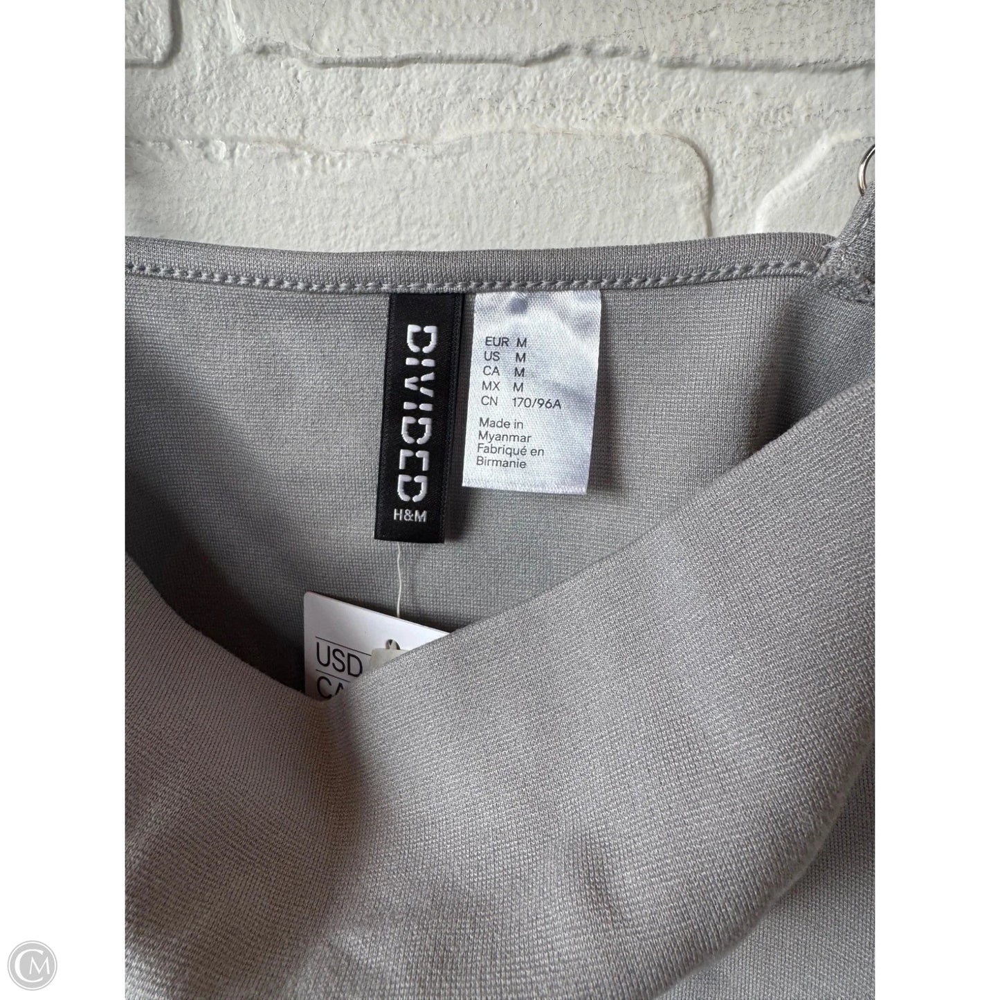 Top Cami By Divided In Grey, Size: M