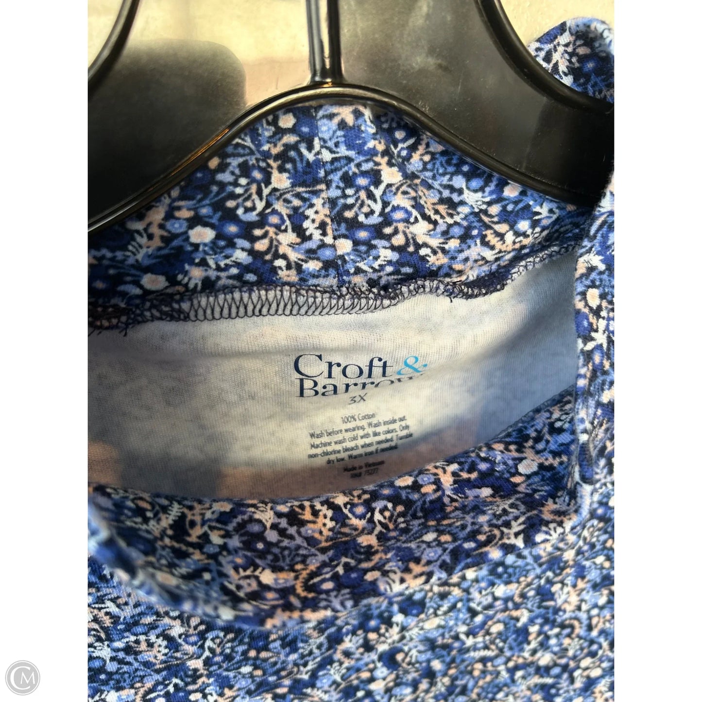 Top Long Sleeve By Croft And Barrow In Blue, Size: 3x