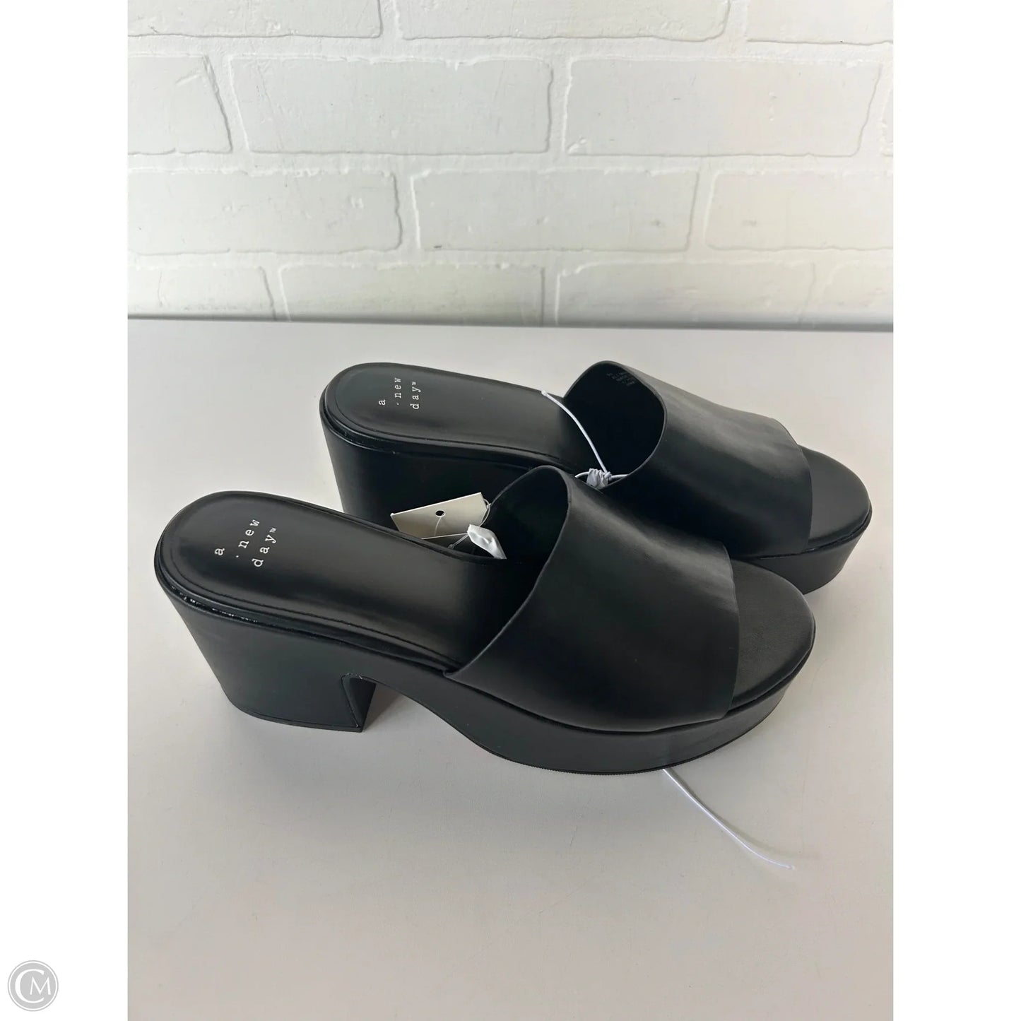 Shoes Heels Block By A New Day In Black, Size: 10