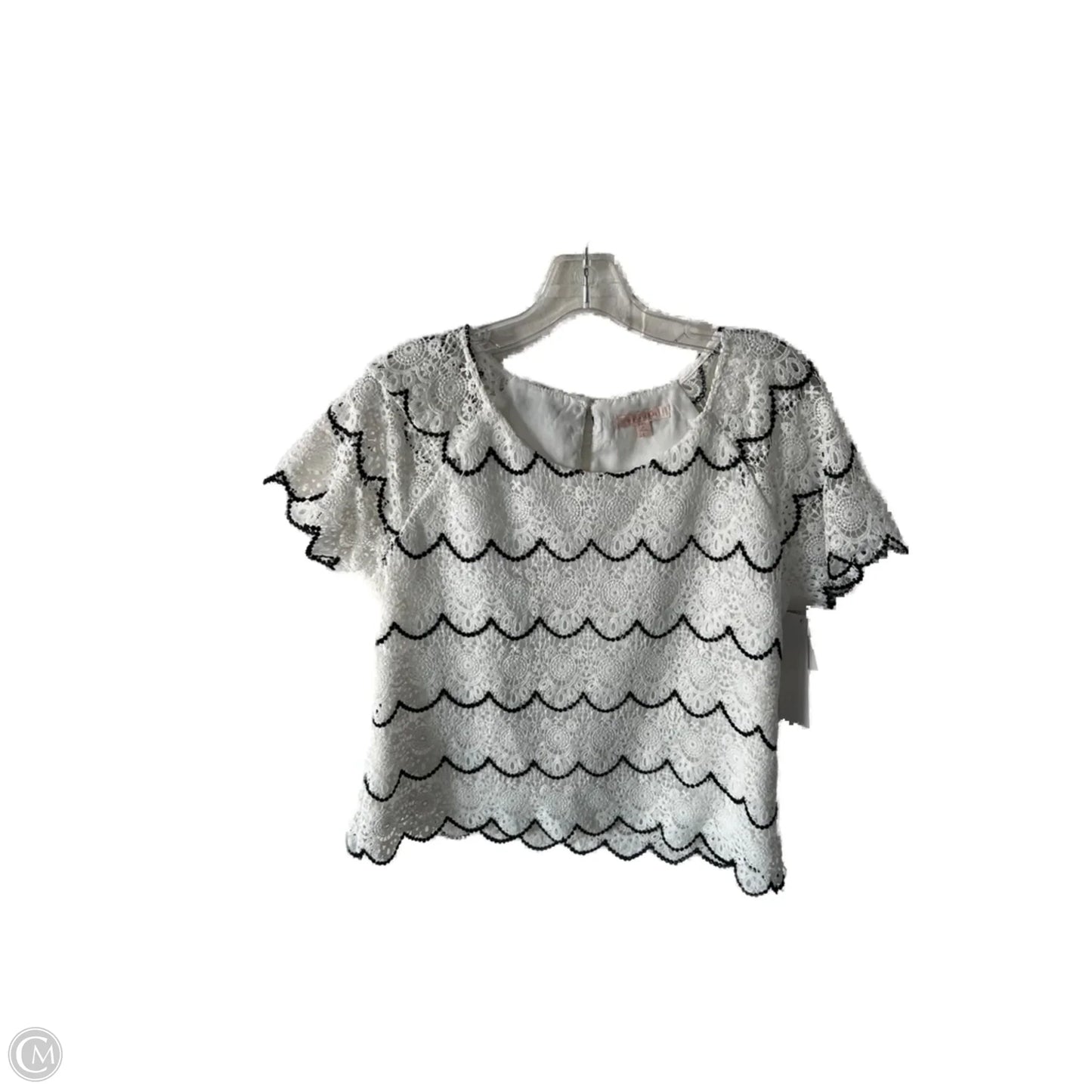 Top Short Sleeve By Skies Are Blue In Black & White, Size: L