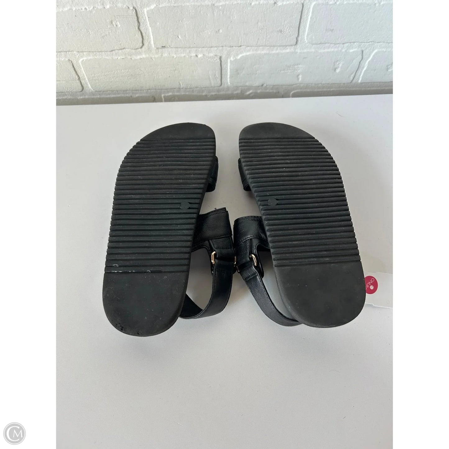 Sandals Flats By Steve Madden In Black, Size: 7