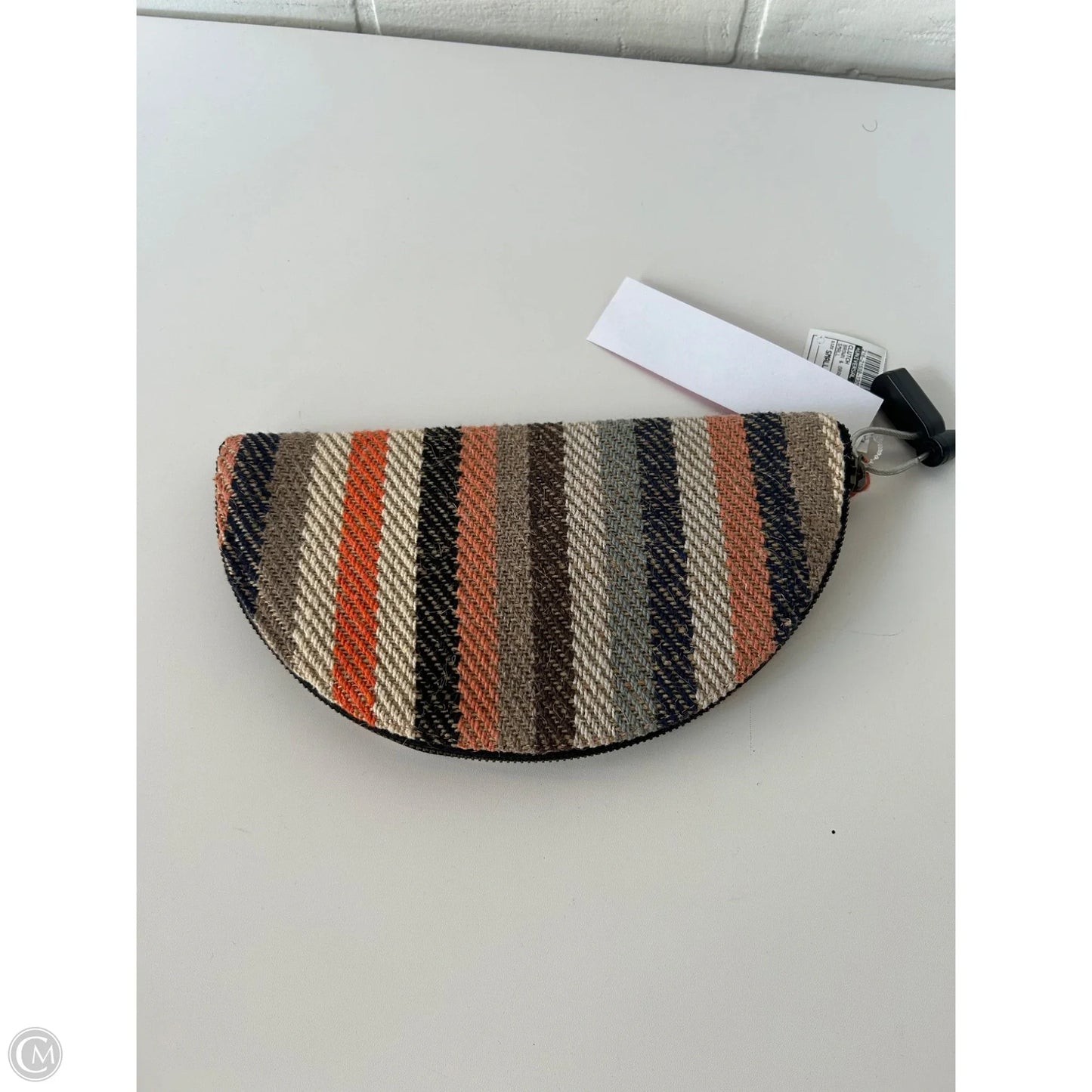 Clutch By Universal Thread, Size: Small