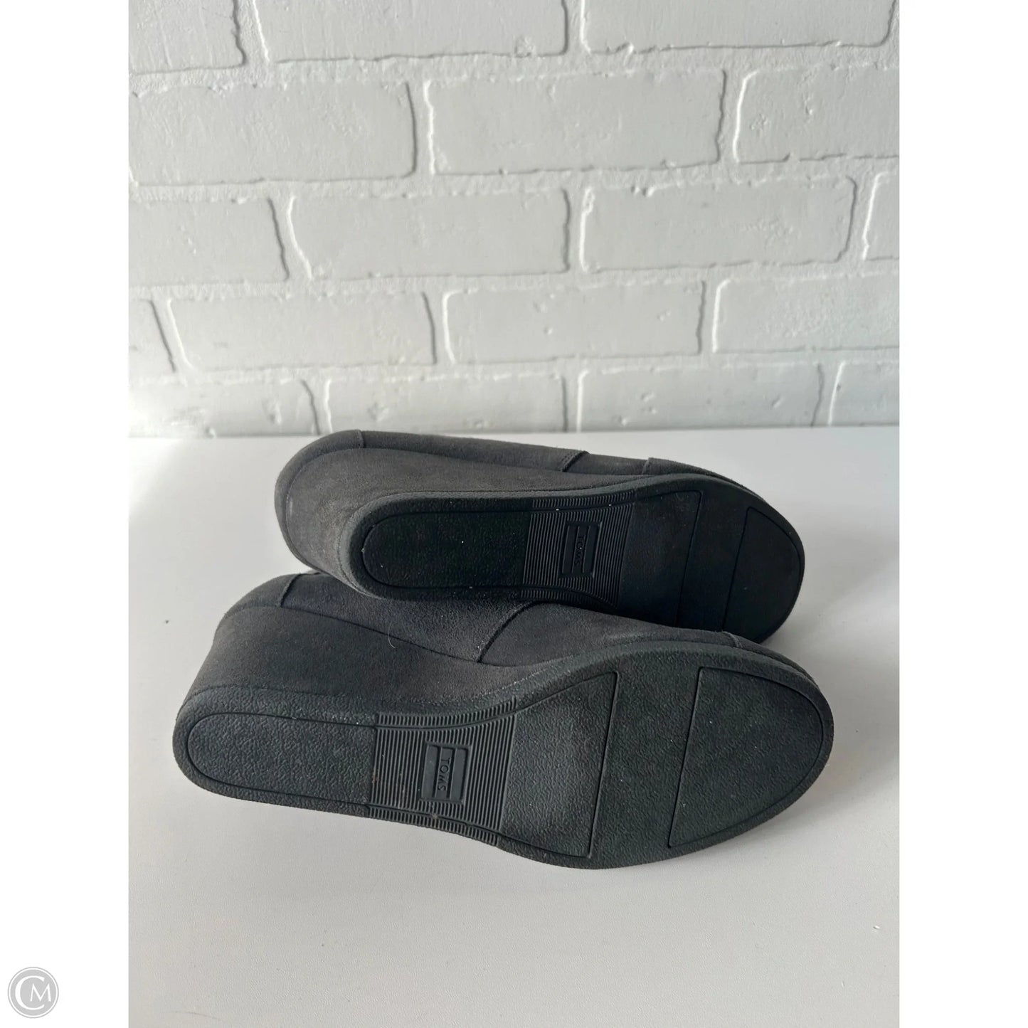 Shoes Heels Wedge By Toms In Grey, Size: 9.5