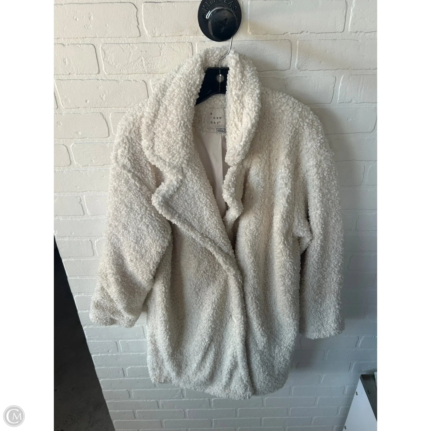 Coat Faux Fur & Sherpa By A New Day In Cream, Size: M