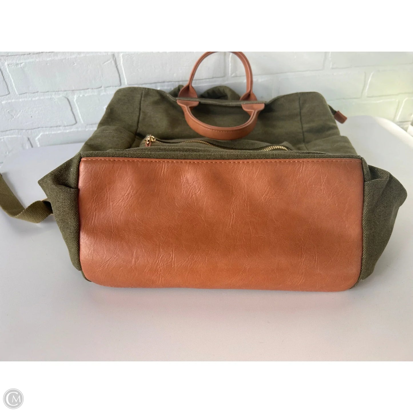 Tote By Universal Thread, Size: Medium