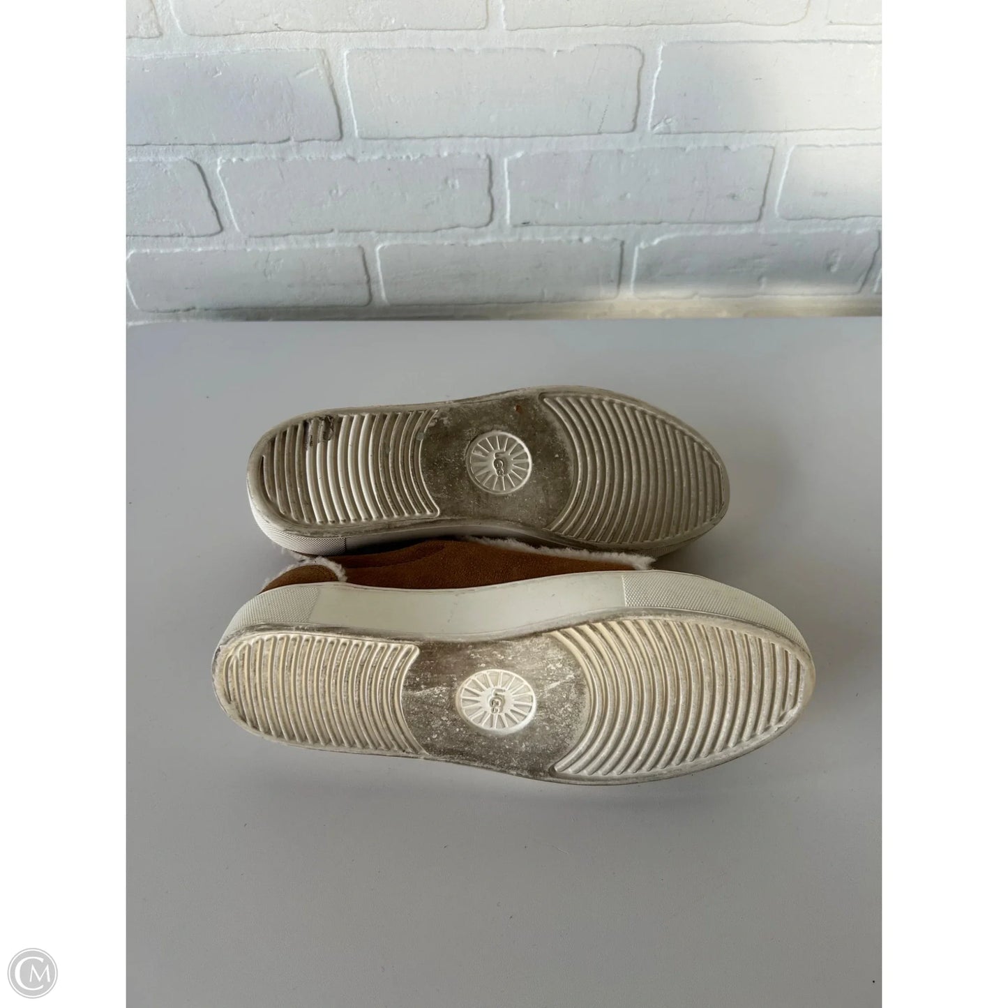 Shoes Designer By Ugg In Brown, Size: 7