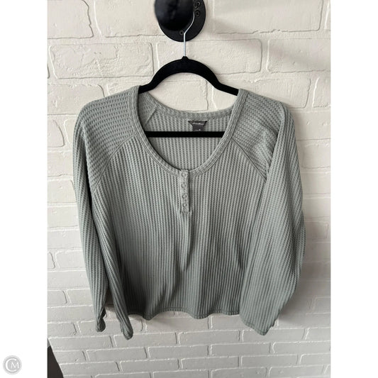 Top Long Sleeve By Eddie Bauer In Grey, Size: M
