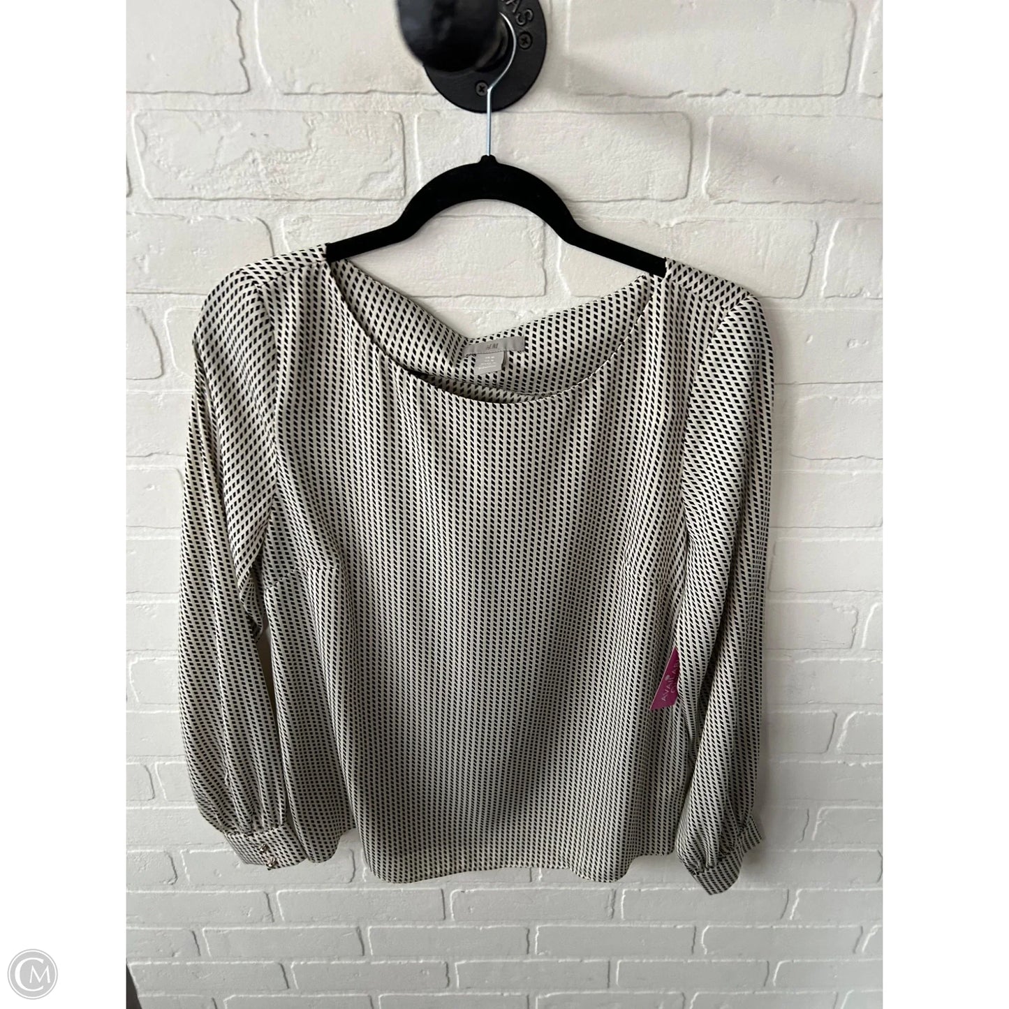 Top Long Sleeve By H&m In Black & Cream, Size: M