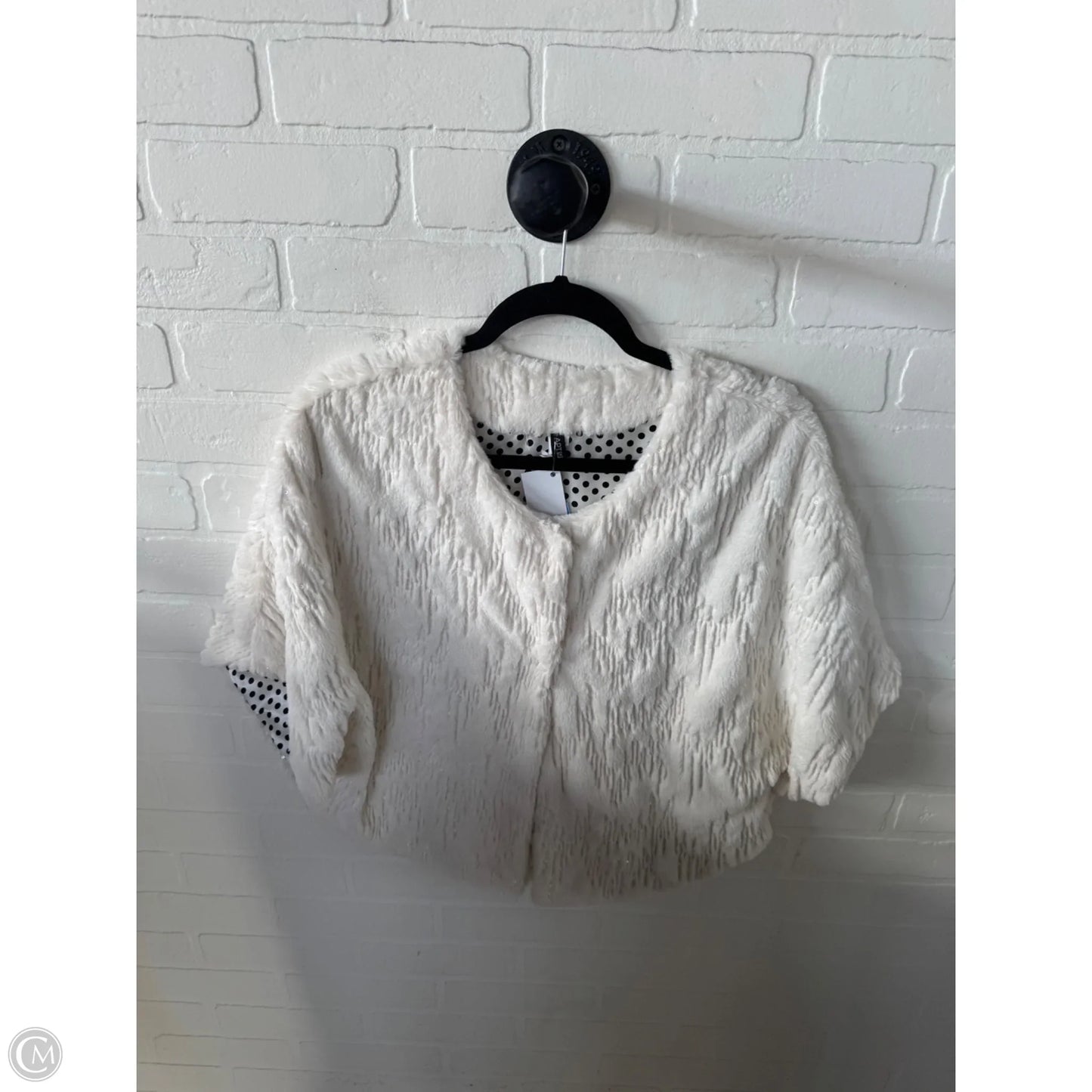 Poncho By Apt 9 In Cream, Size: S
