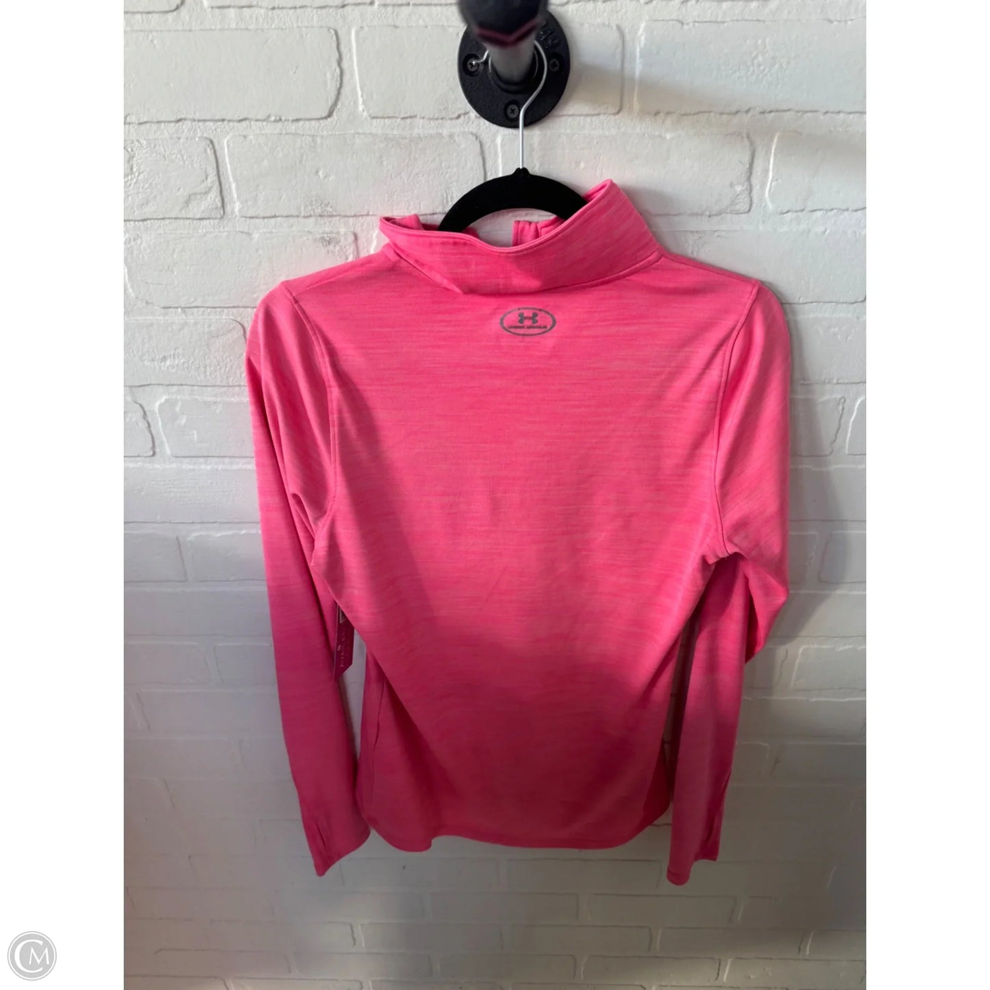 Athletic Top Long Sleeve Collar By Under Armour In Pink, Size: S