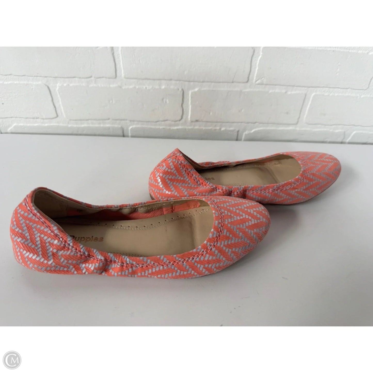 Shoes Flats By Hush Puppies In Grey & Orange, Size: 8