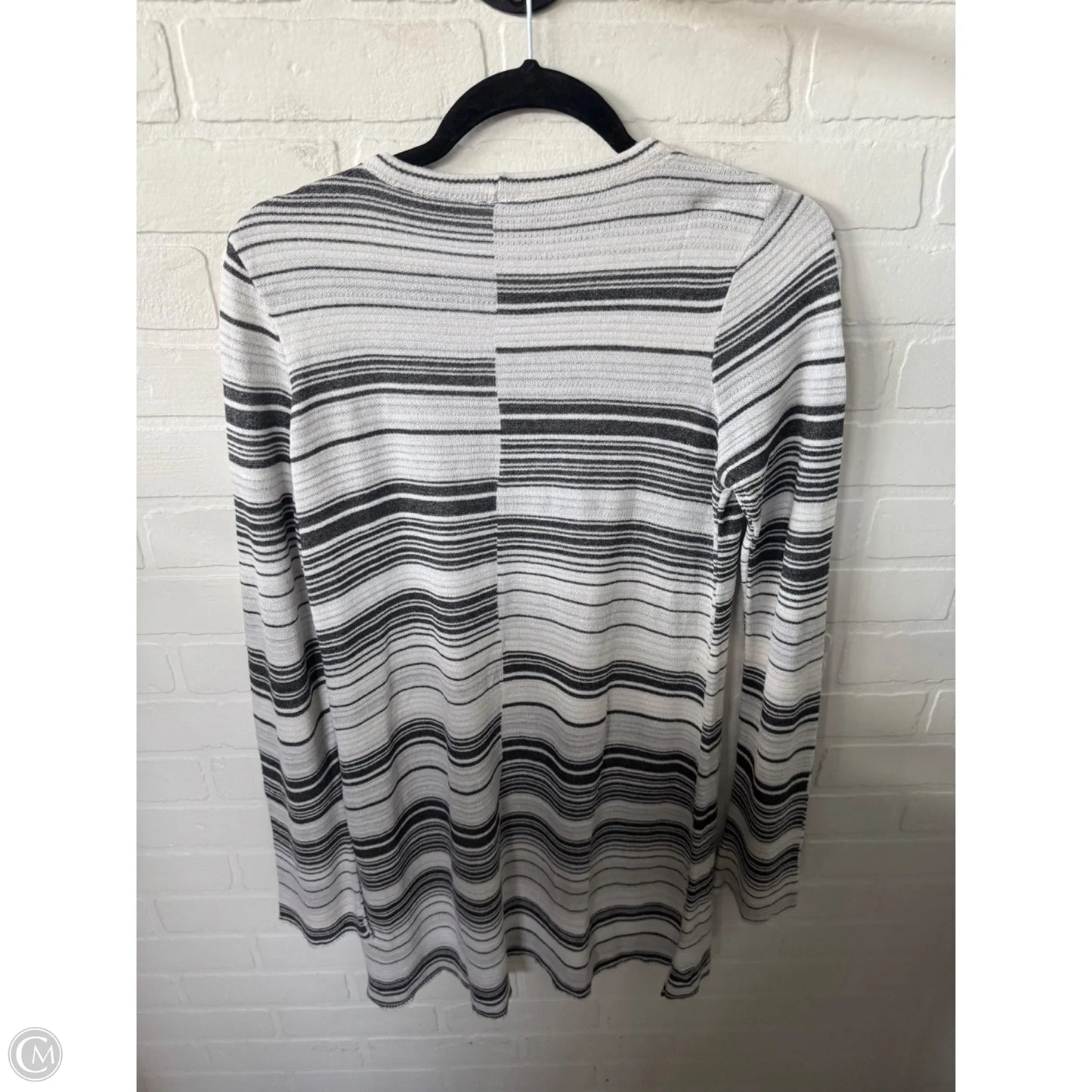Dress Casual Short By Free People In Grey & White, Size: M
