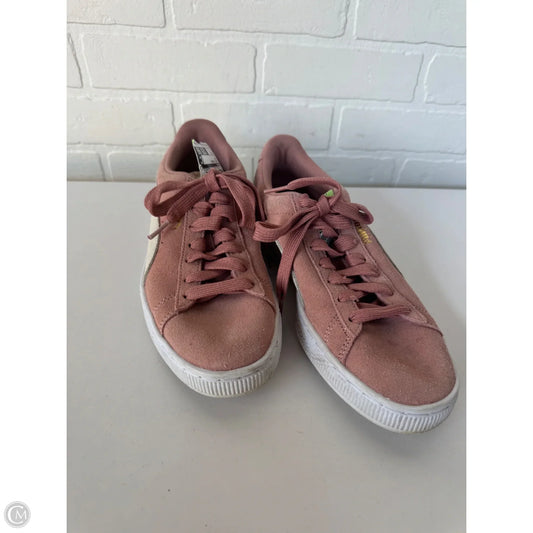 Shoes Sneakers By Puma In Peach, Size: 9