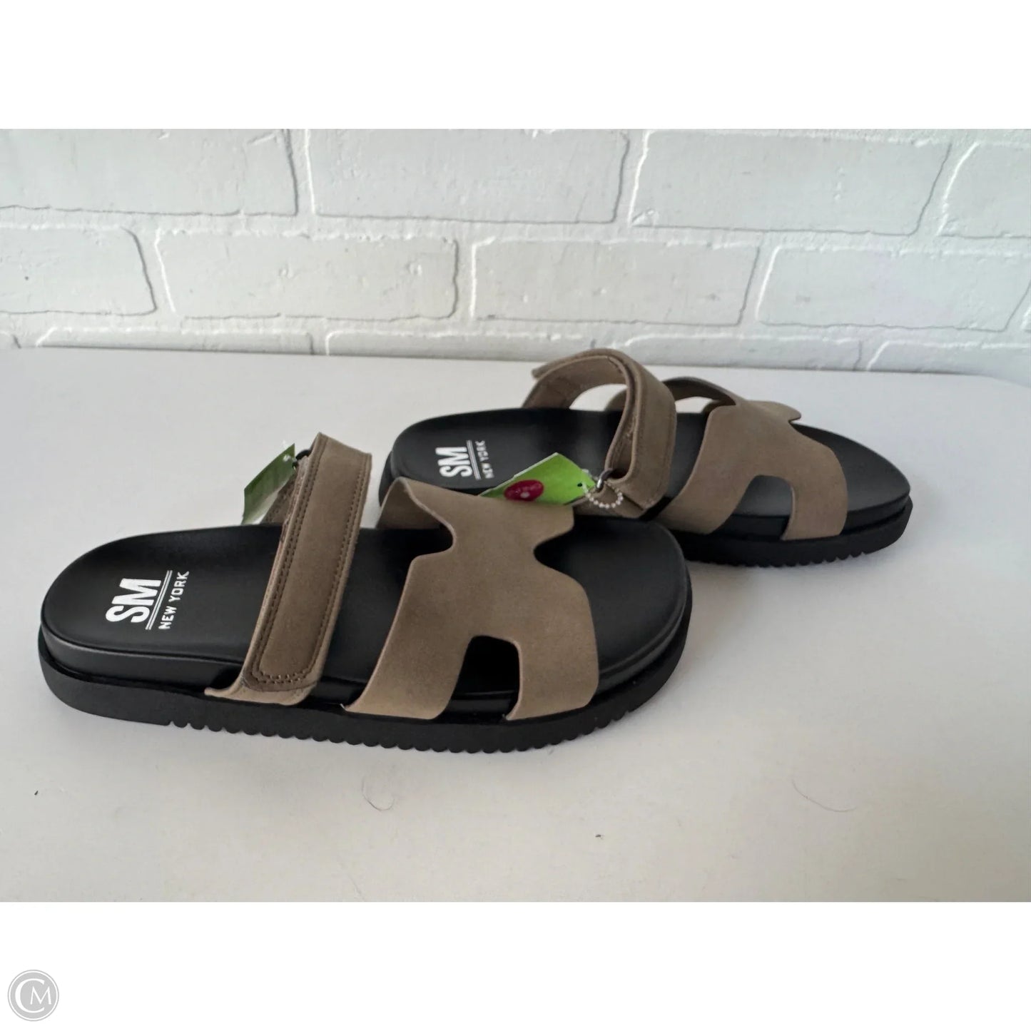 Sandals Flats By Steve Madden In Brown, Size: 8