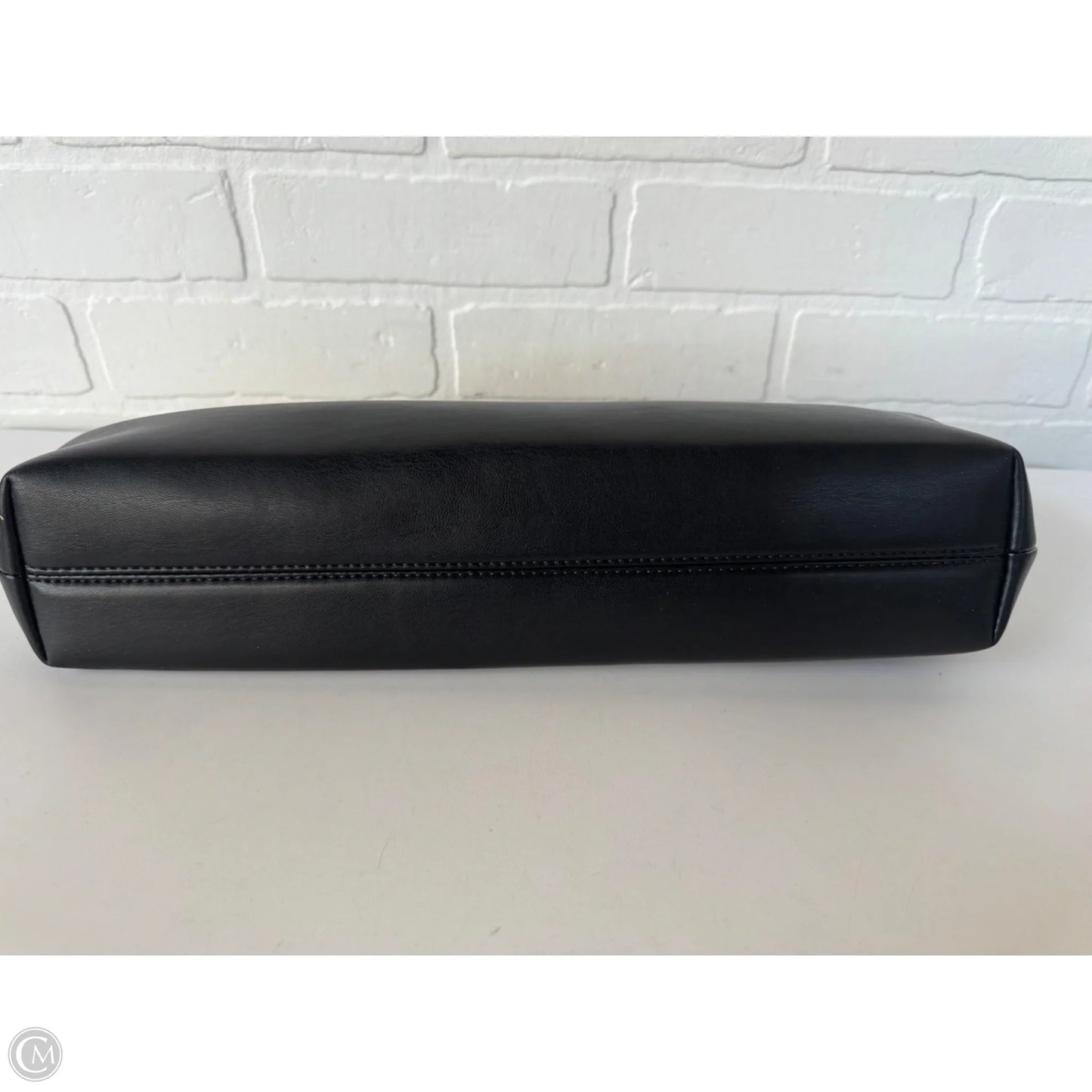 Clutch By Cmc, Size: Large