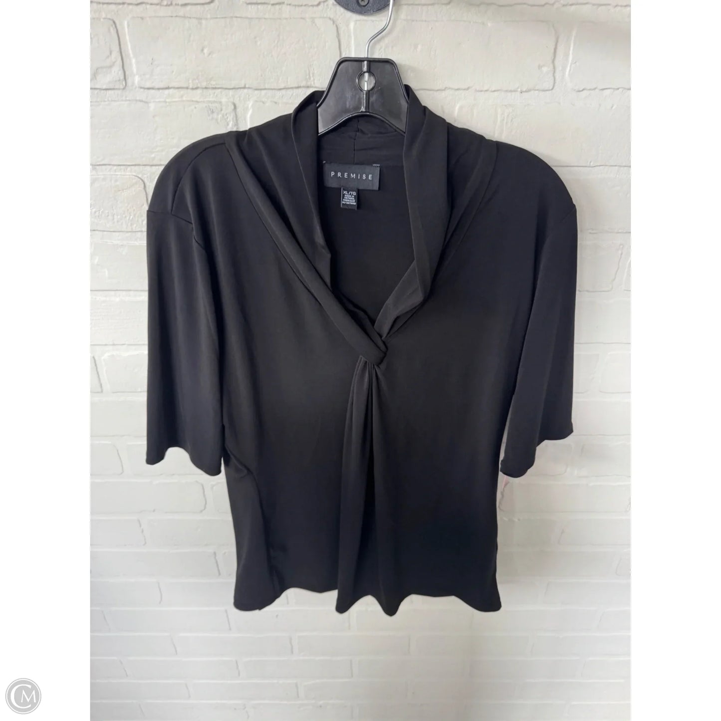 Top Short Sleeve By Premise In Black, Size: Xl