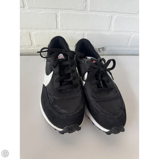 Shoes Athletic By Nike In Black & White, Size: 8