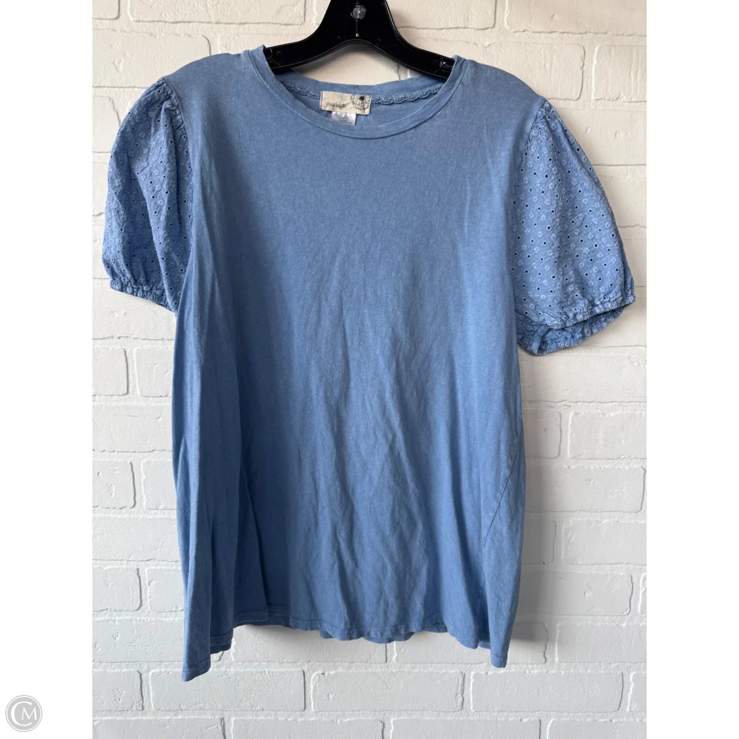 Top Short Sleeve By Everleigh In Blue, Size: L