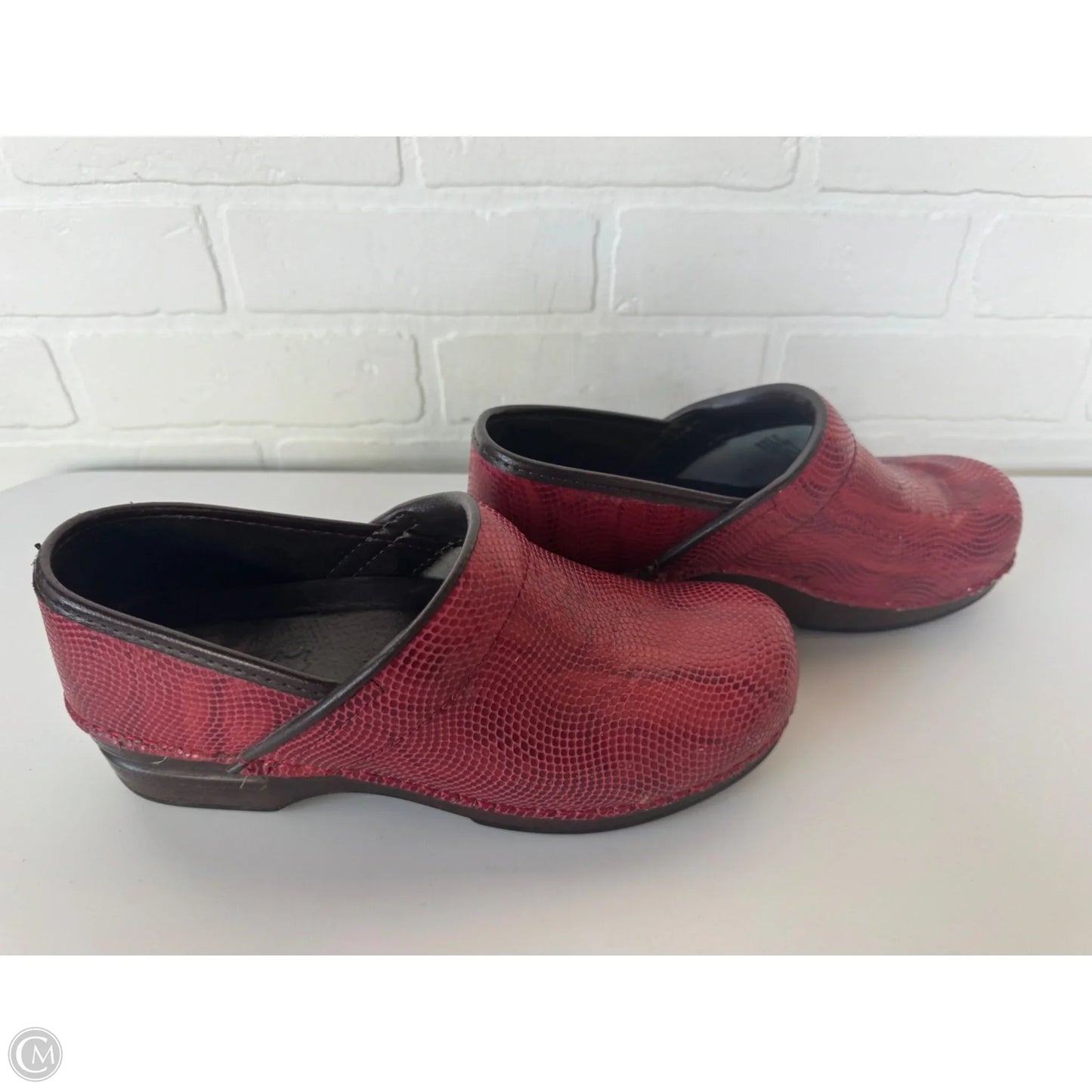 Shoes Flats By Dansko In Red, Size: 8.5