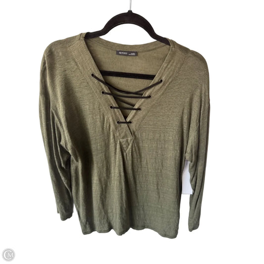 Top Long Sleeve By Zara In Green, Size: L